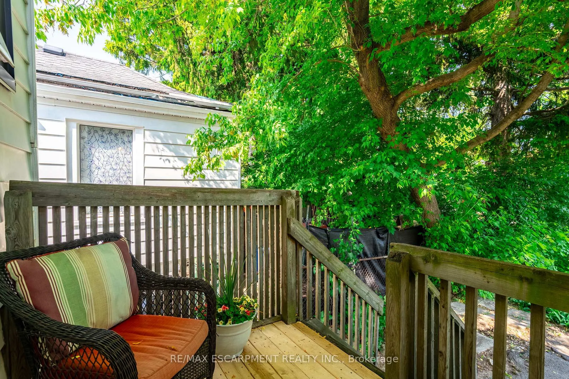 Photo 30 of 153 East 5th Street, Hamilton, Centremount — HOMEH