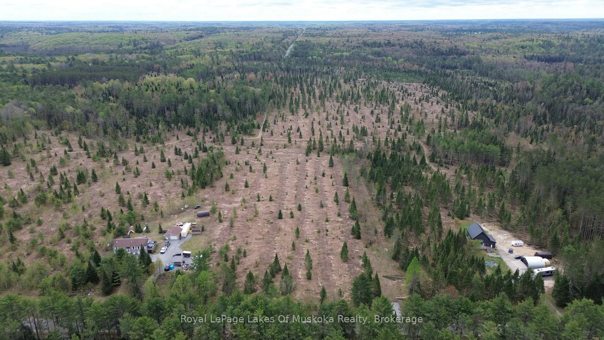 Photo 8 of 395 Stephenson 1 Road E, Bracebridge, Macaulay — HOMEH