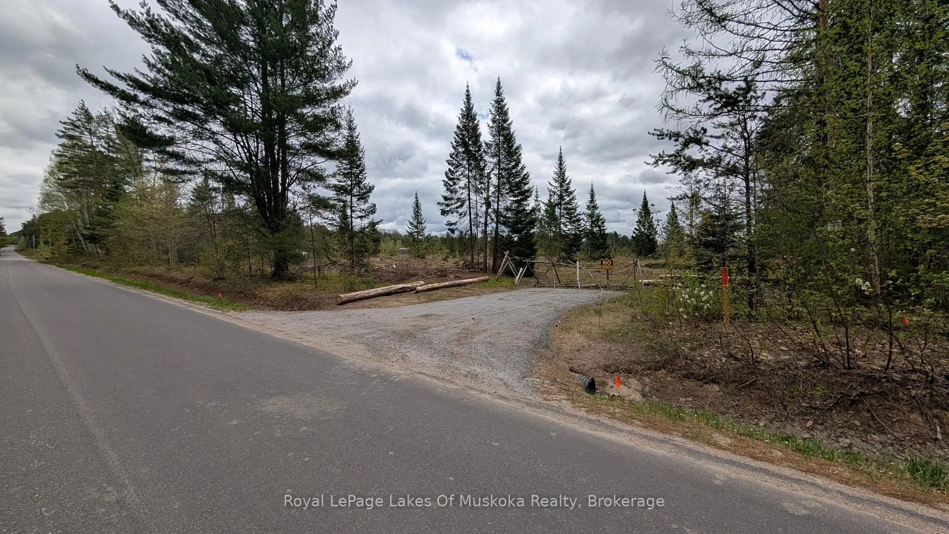 Photo 19 of 395 Stephenson 1 Road E, Bracebridge, Macaulay — HOMEH