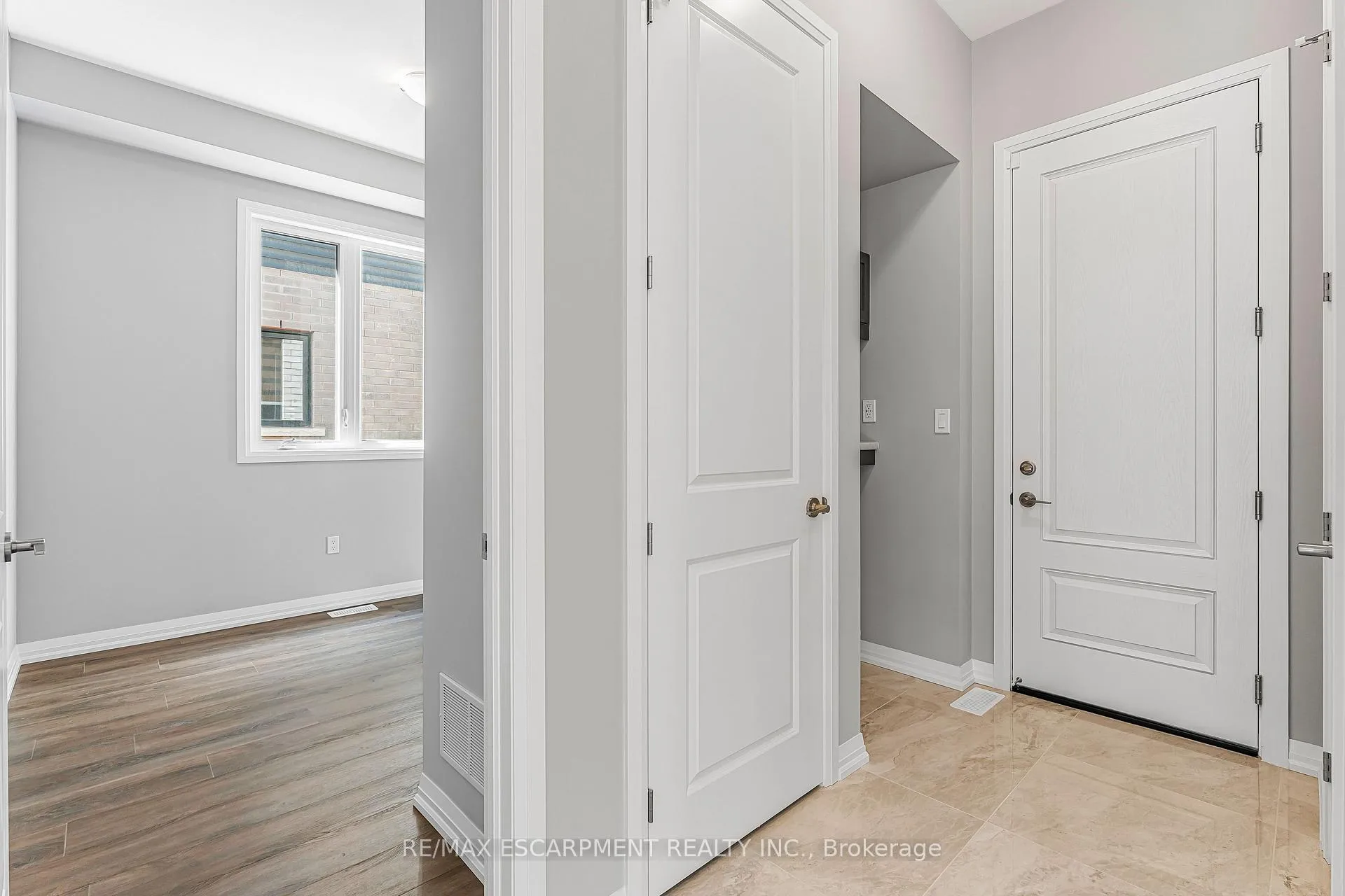 Photo 26 of 90 Acacia Road, Pelham, Fonthill — HOMEH