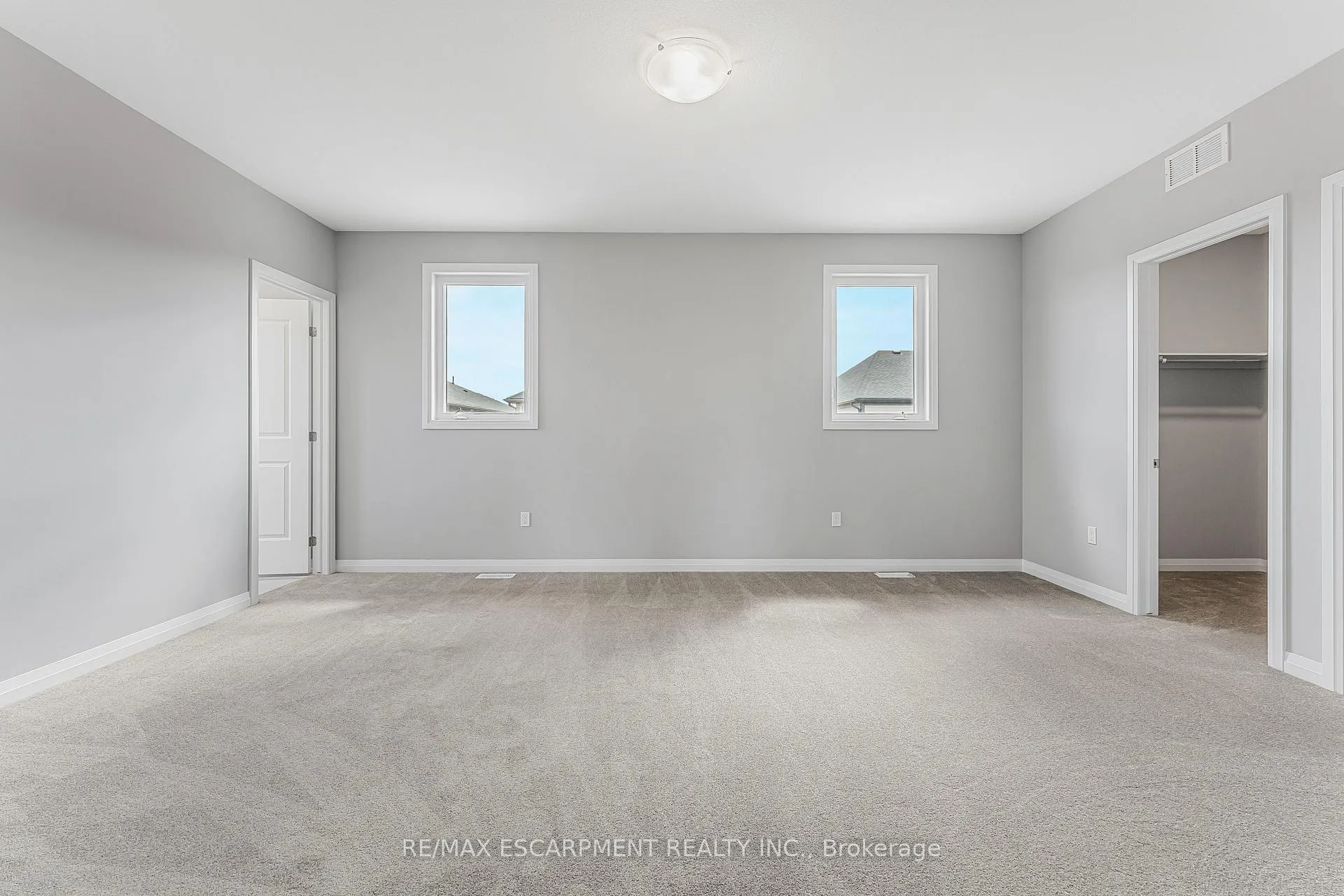 Photo 37 of 90 Acacia Road, Pelham, Fonthill — HOMEH