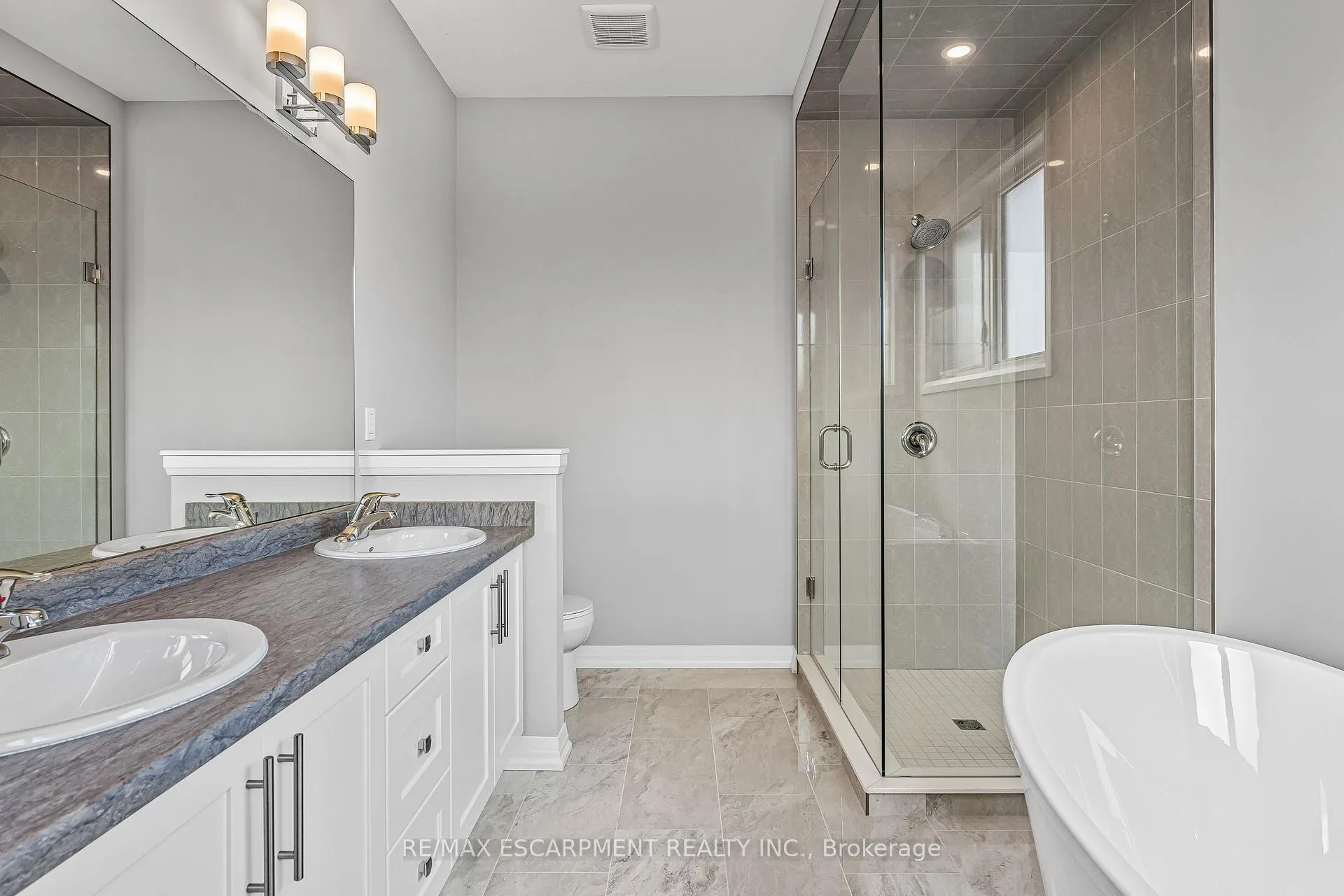 Photo 41 of 90 Acacia Road, Pelham, Fonthill — HOMEH