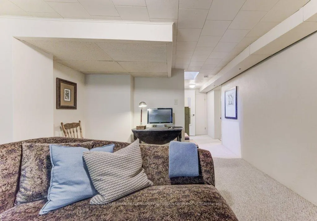 Photo 30 of 5 Cote Drive, Guelph, General Hospital — HOMEH