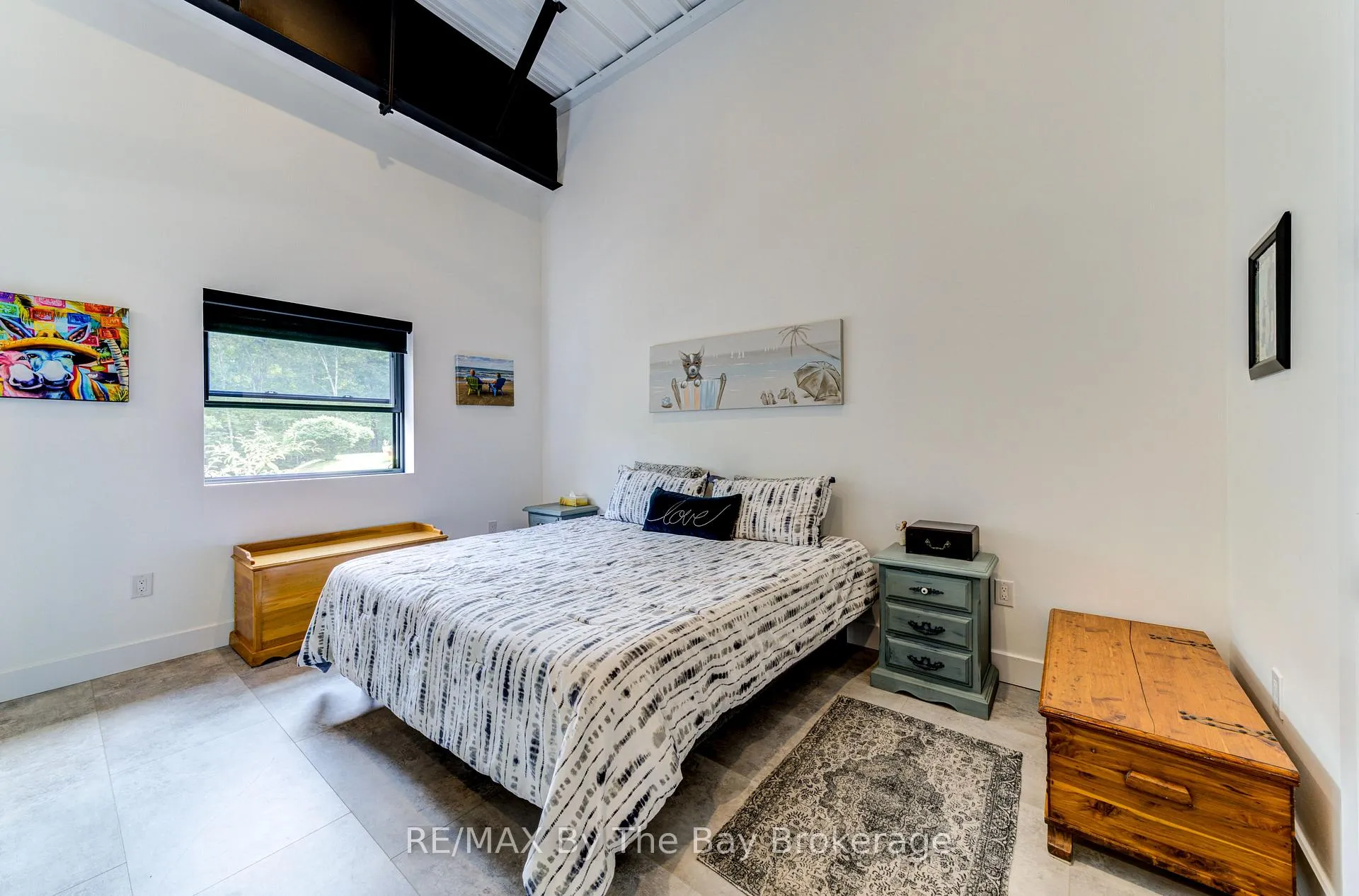 Photo 19 of 1584 Champlain Road, Tiny, Rural Tiny — HOMEH