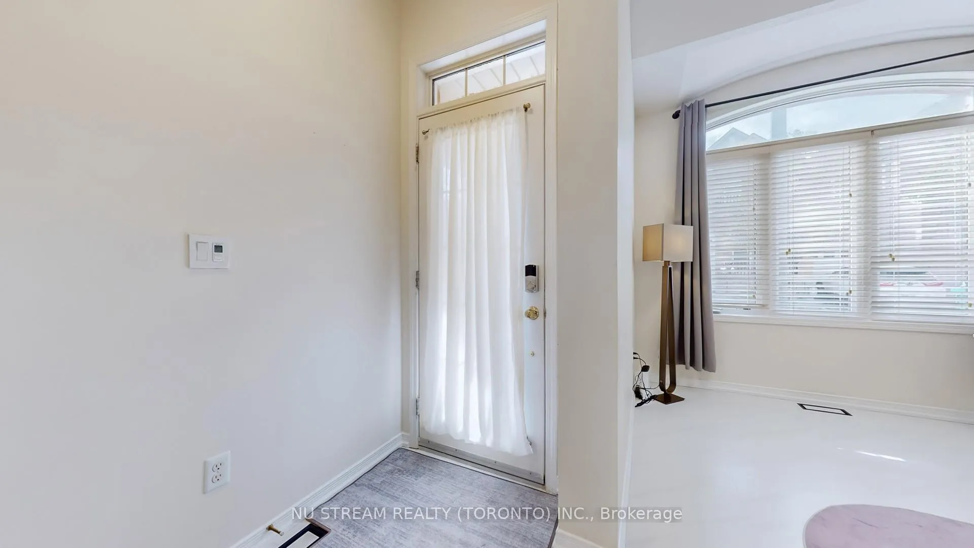 Photo 3 of 29 Todman Lane, Markham, Wismer — HOMEH