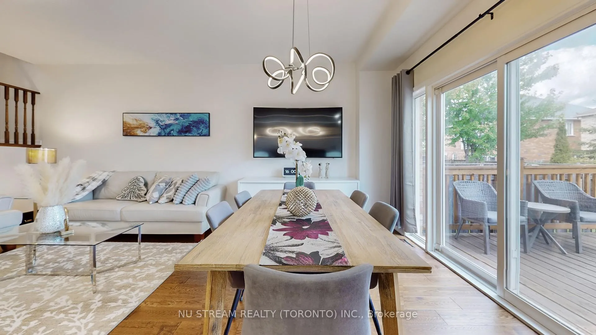 Photo 12 of 29 Todman Lane, Markham, Wismer — HOMEH