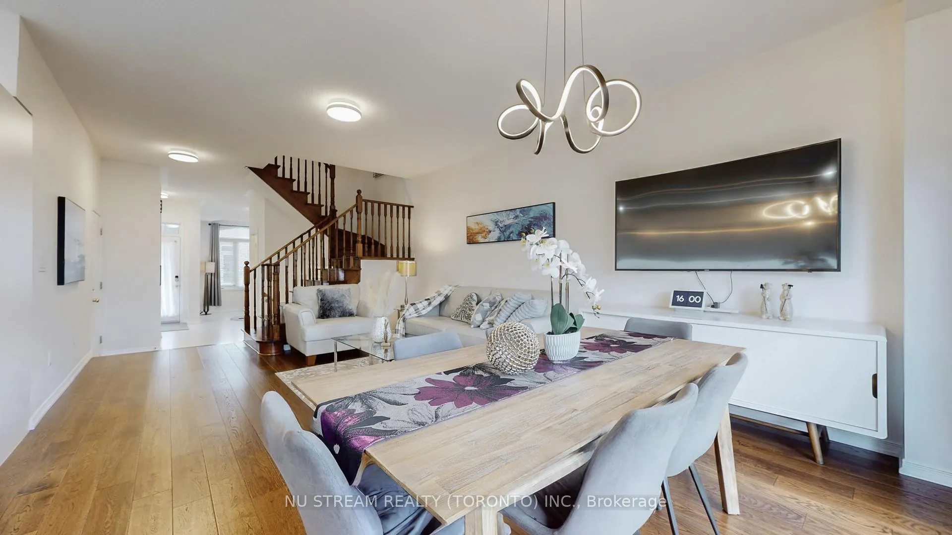 Photo 13 of 29 Todman Lane, Markham, Wismer — HOMEH