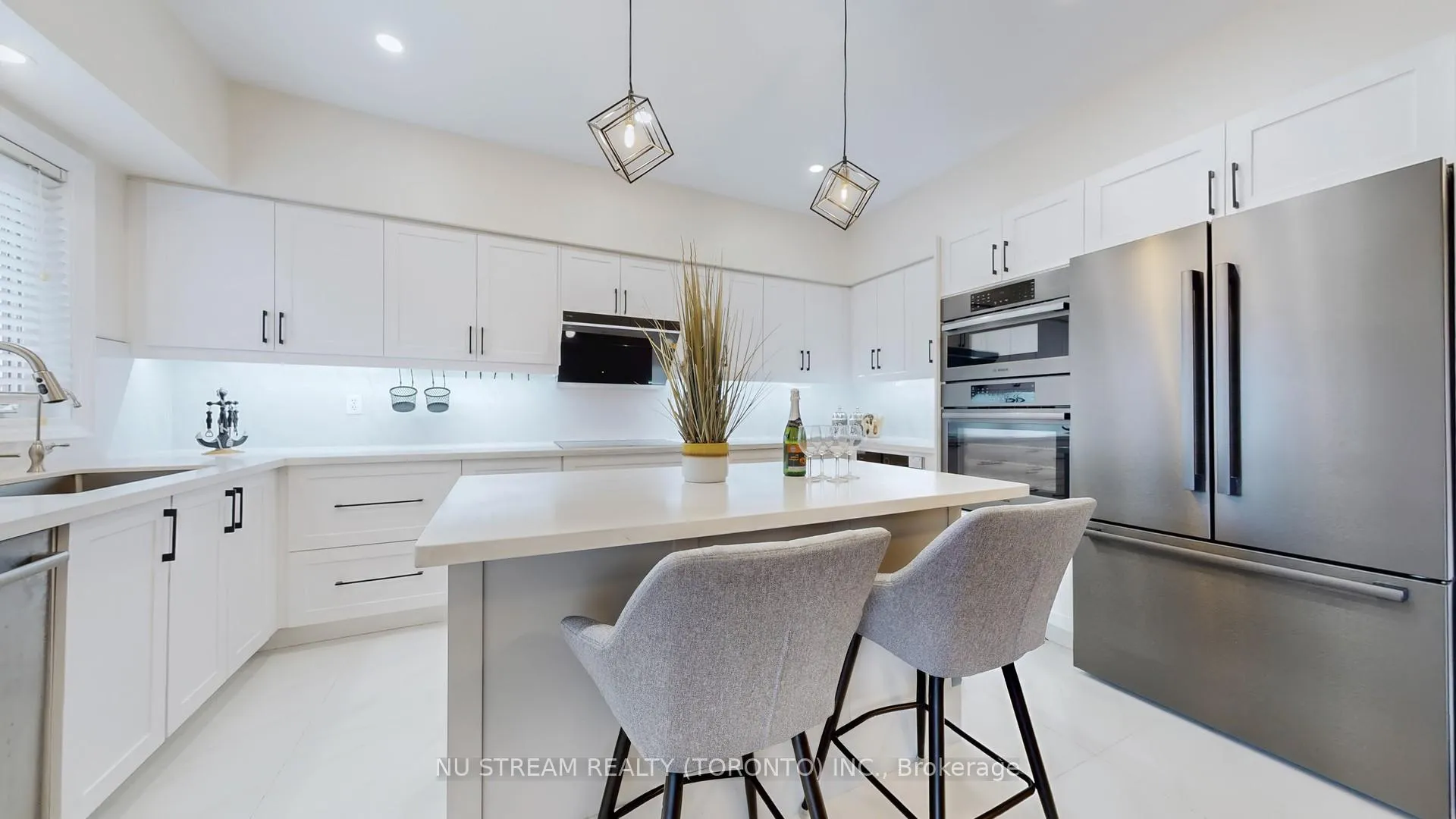 Photo 16 of 29 Todman Lane, Markham, Wismer — HOMEH
