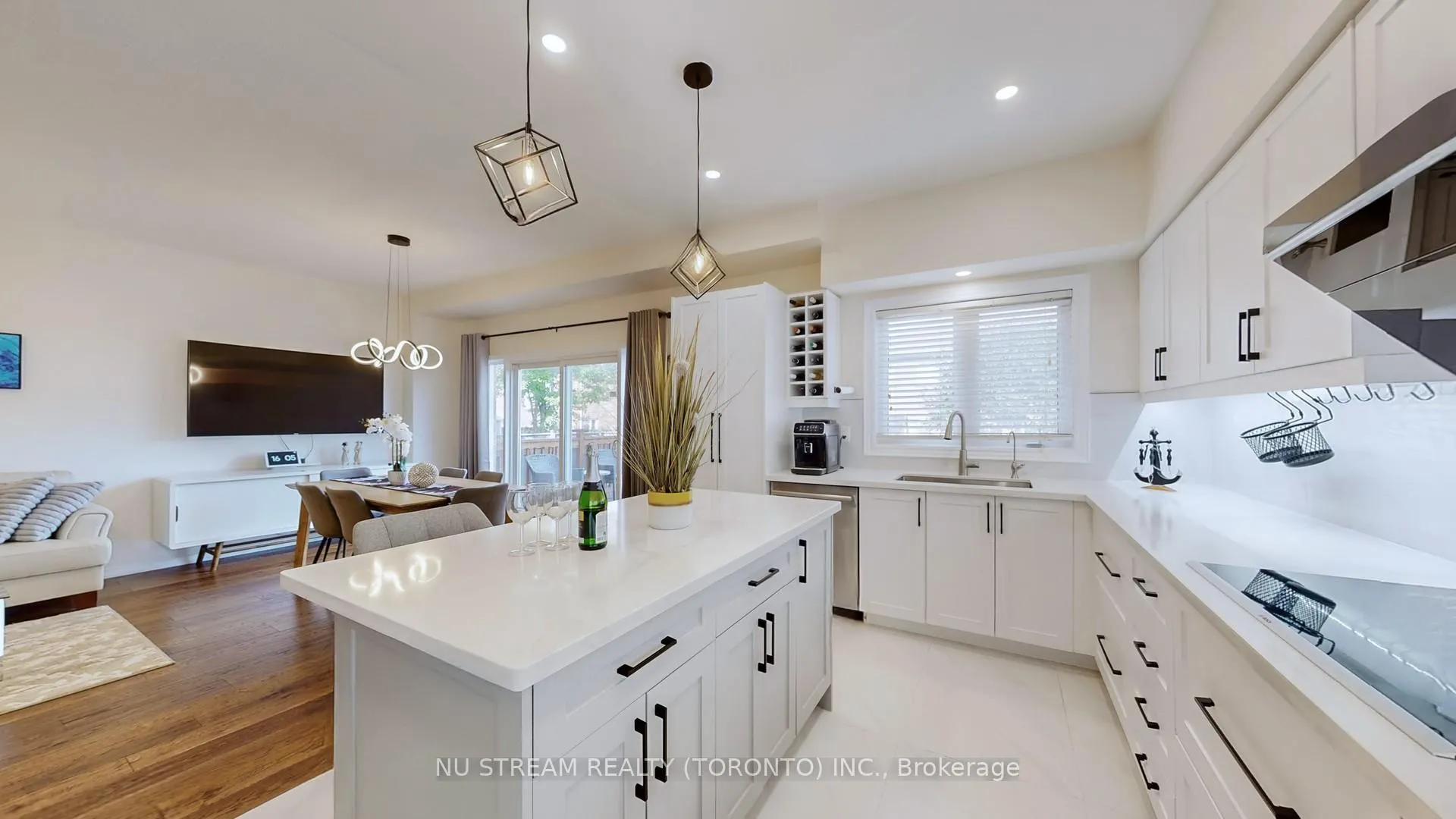 Photo 17 of 29 Todman Lane, Markham, Wismer — HOMEH