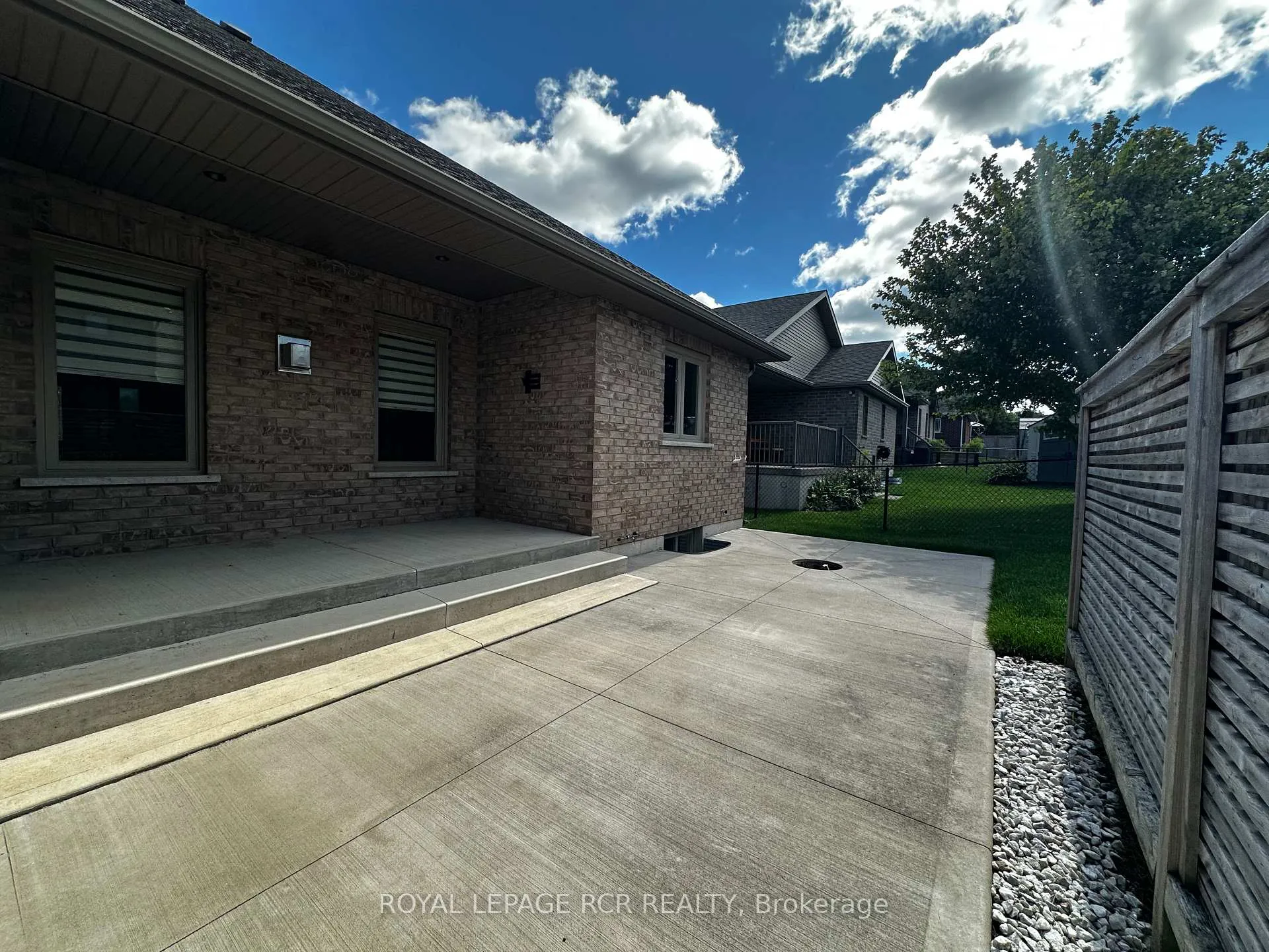 Photo 11 of 184 Ruby's Crescent E, Wellington North, Mount Forest — HOMEH