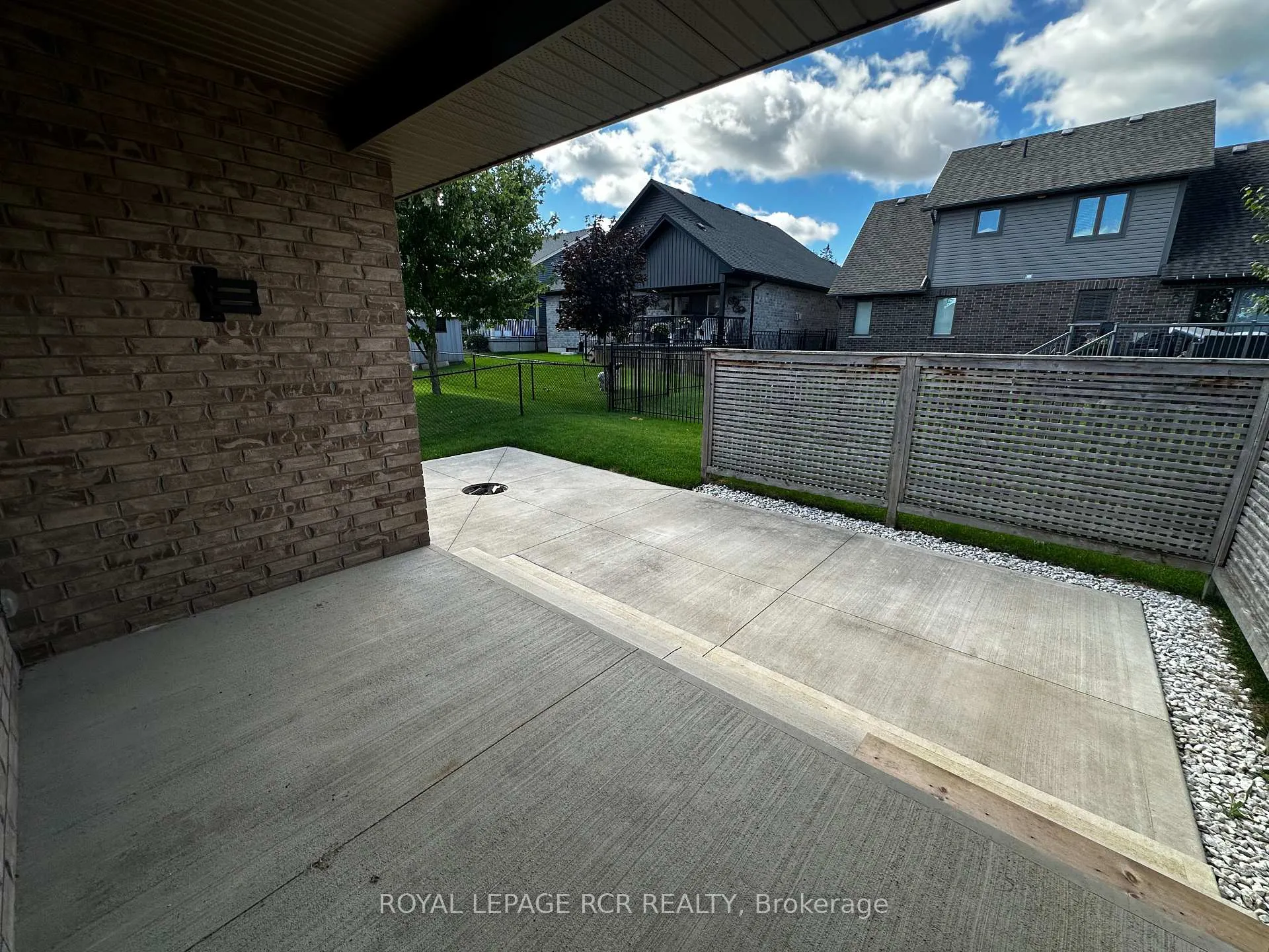 Photo 13 of 184 Ruby's Crescent E, Wellington North, Mount Forest — HOMEH