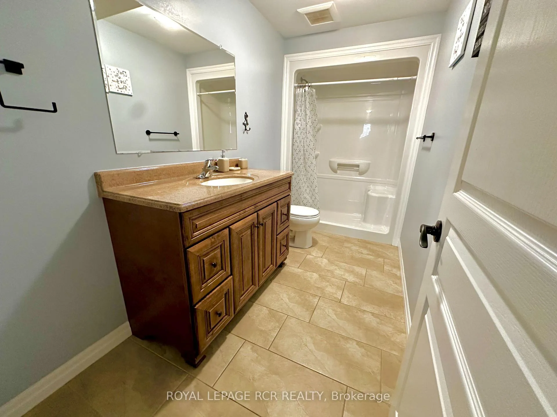 Photo 43 of 184 Ruby's Crescent E, Wellington North, Mount Forest — HOMEH