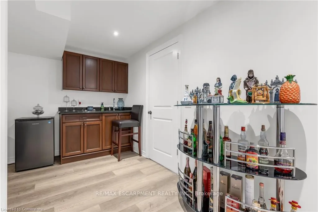 Photo 36 of 1705 Upper Wellington Street, Hamilton, Ryckmans — HOMEH