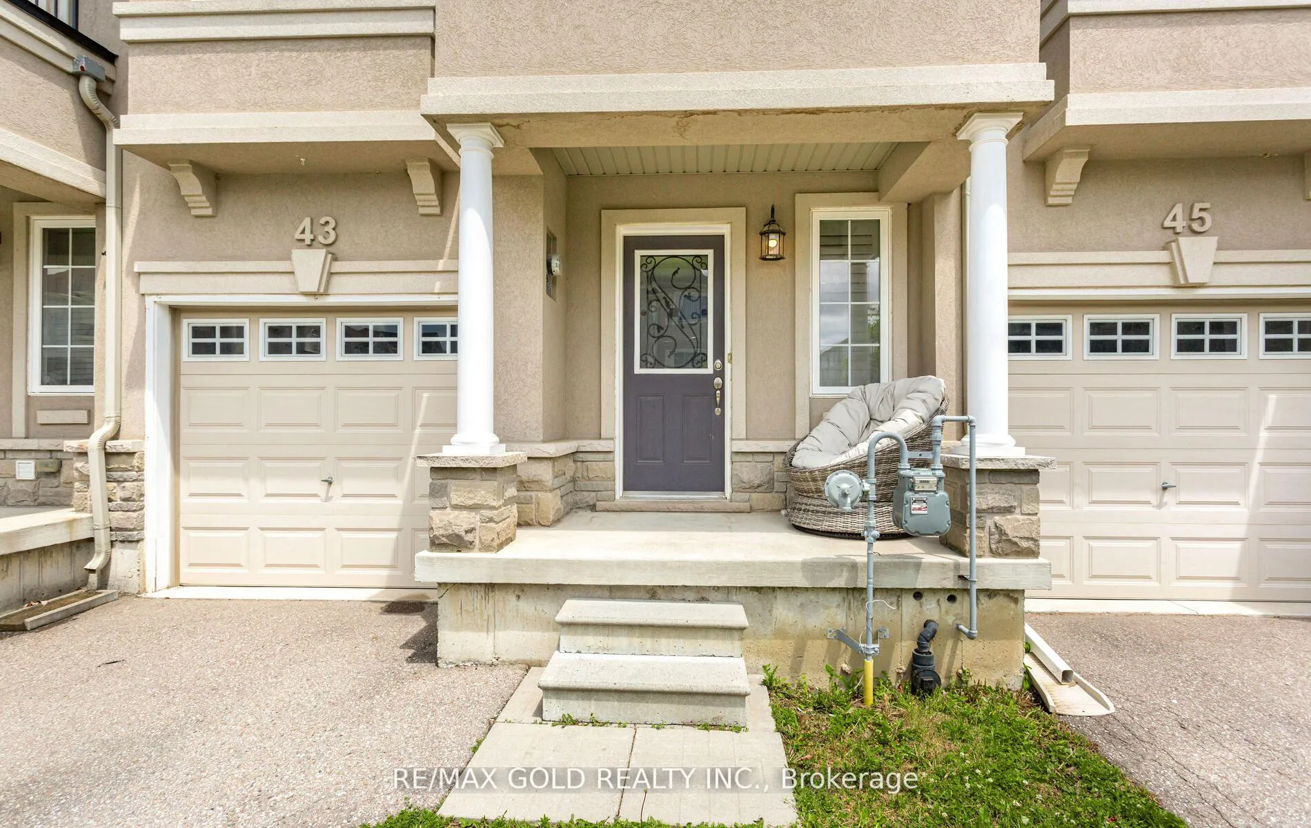 Photo 5 of 43 Waterbridge Street, Hamilton, Stoney Creek — HOMEH