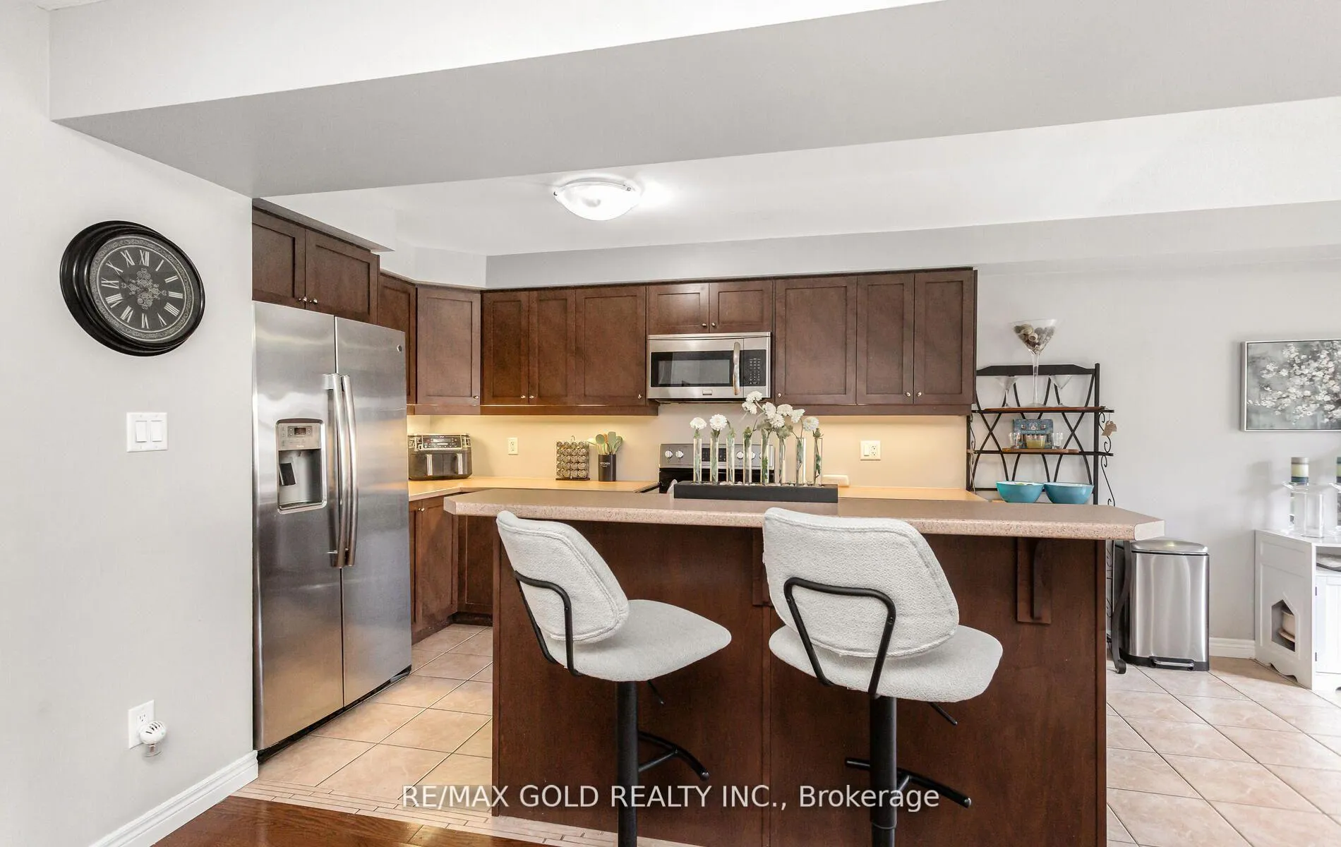 Photo 17 of 43 Waterbridge Street, Hamilton, Stoney Creek — HOMEH
