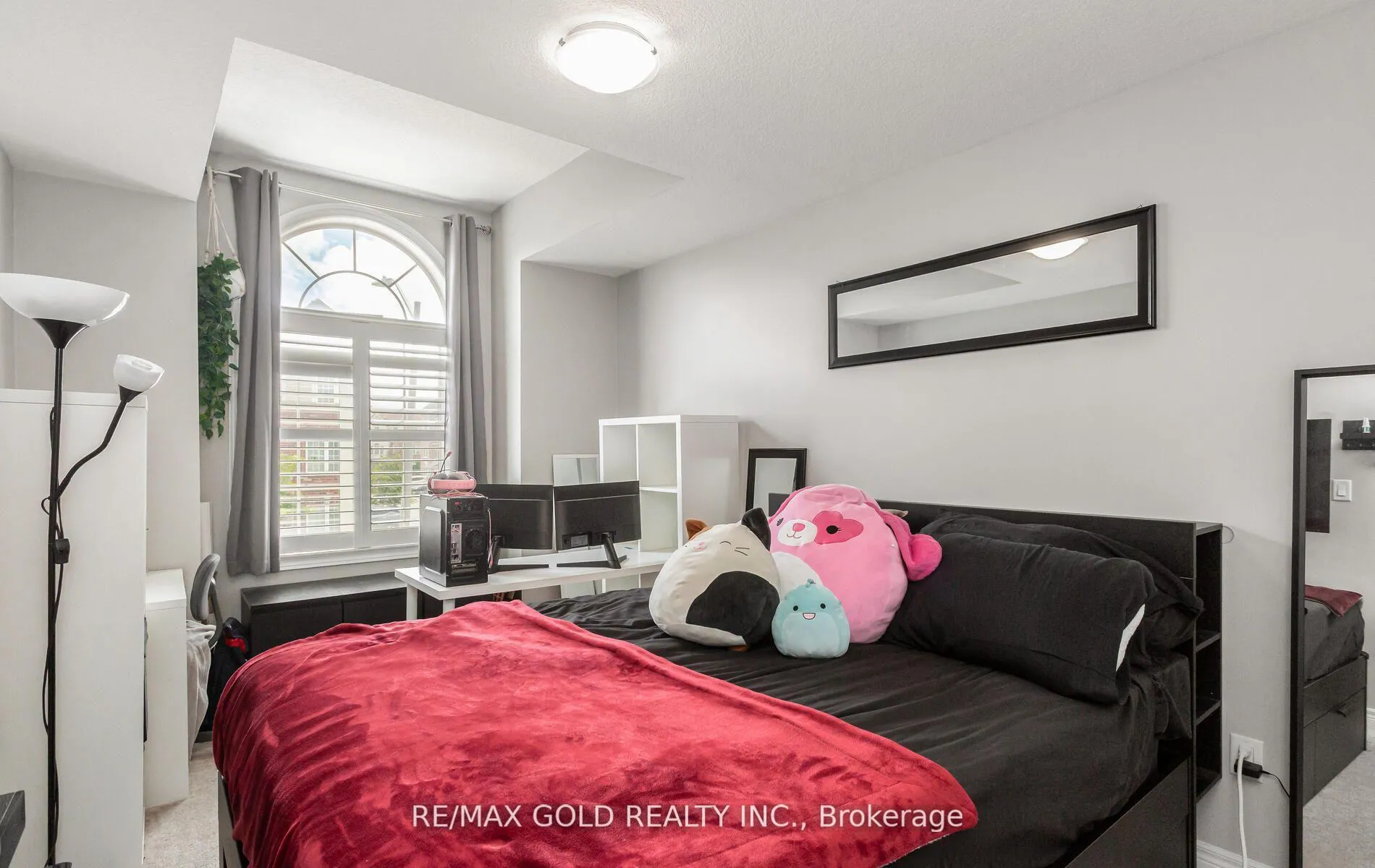 Photo 40 of 43 Waterbridge Street, Hamilton, Stoney Creek — HOMEH