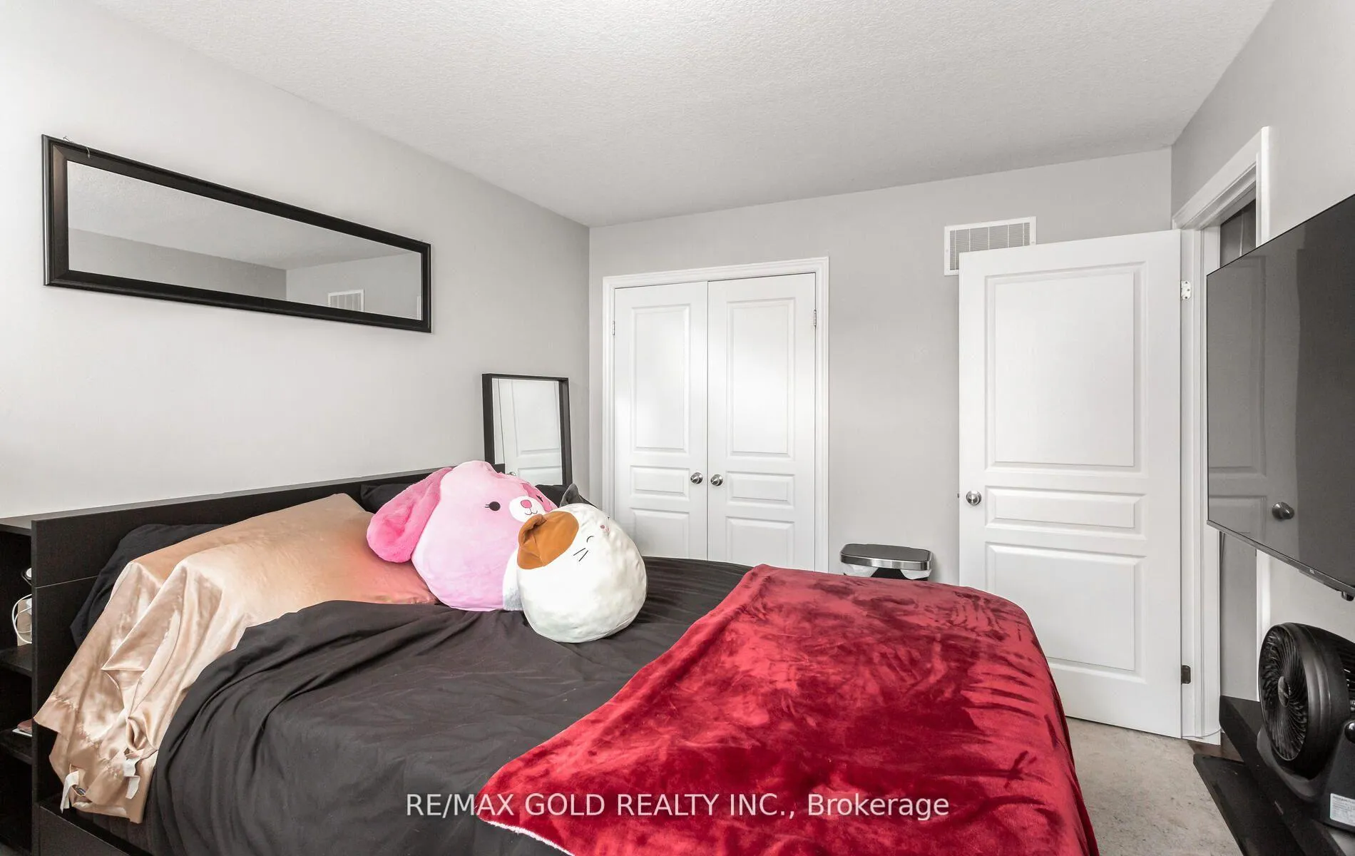 Photo 41 of 43 Waterbridge Street, Hamilton, Stoney Creek — HOMEH