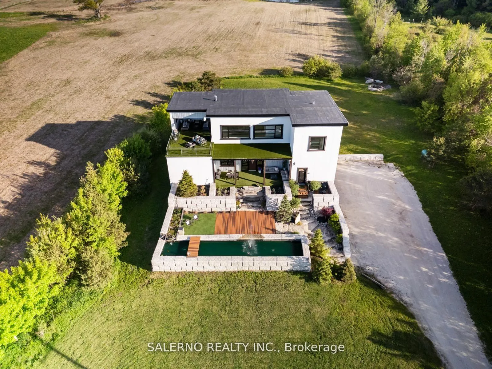 Photo 5 of 6903 36/37 Nottawasaga Side Road E, Clearview, Nottawa — HOMEH
