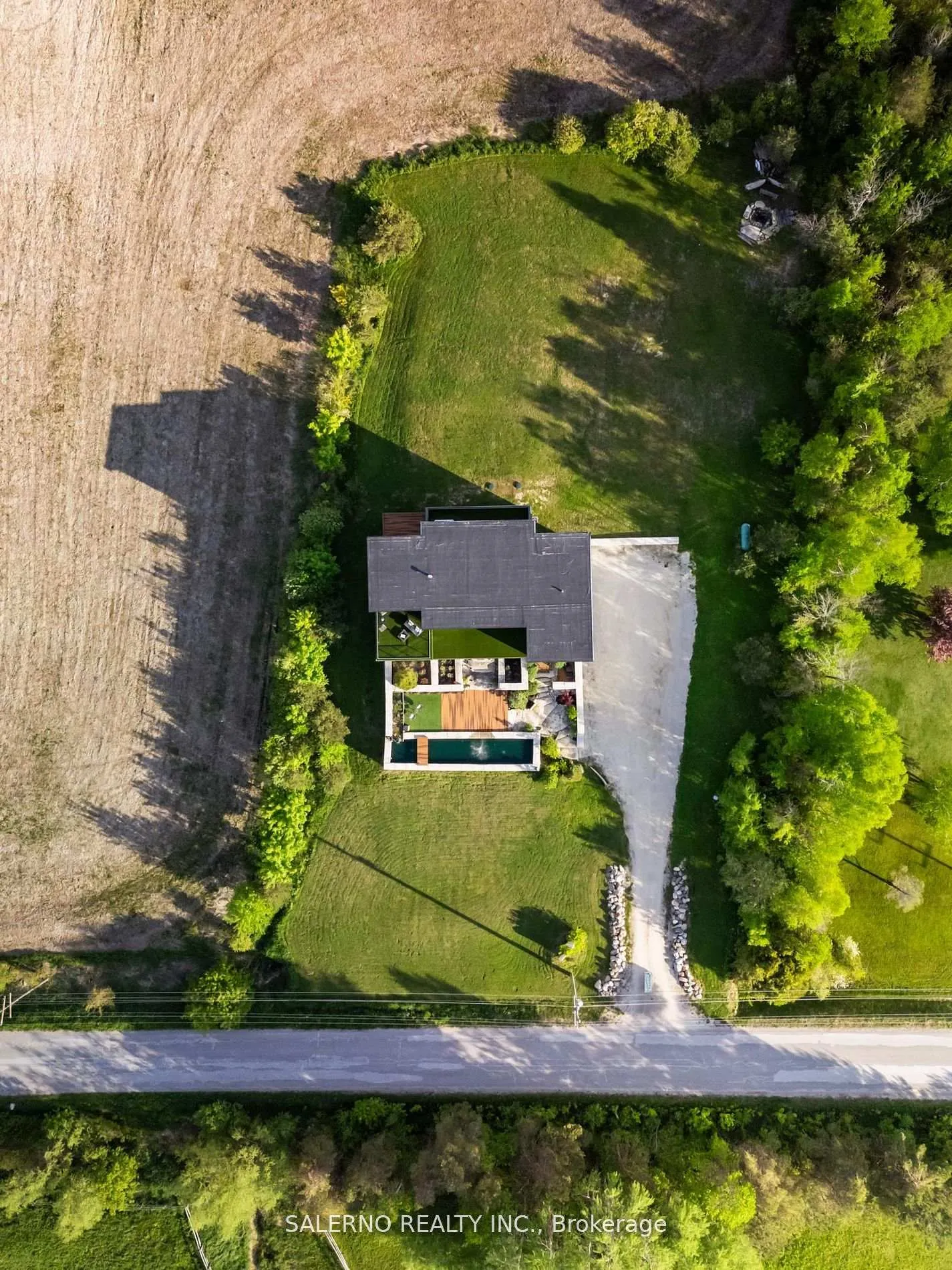 Photo 49 of 6903 36/37 Nottawasaga Side Road E, Clearview, Nottawa — HOMEH