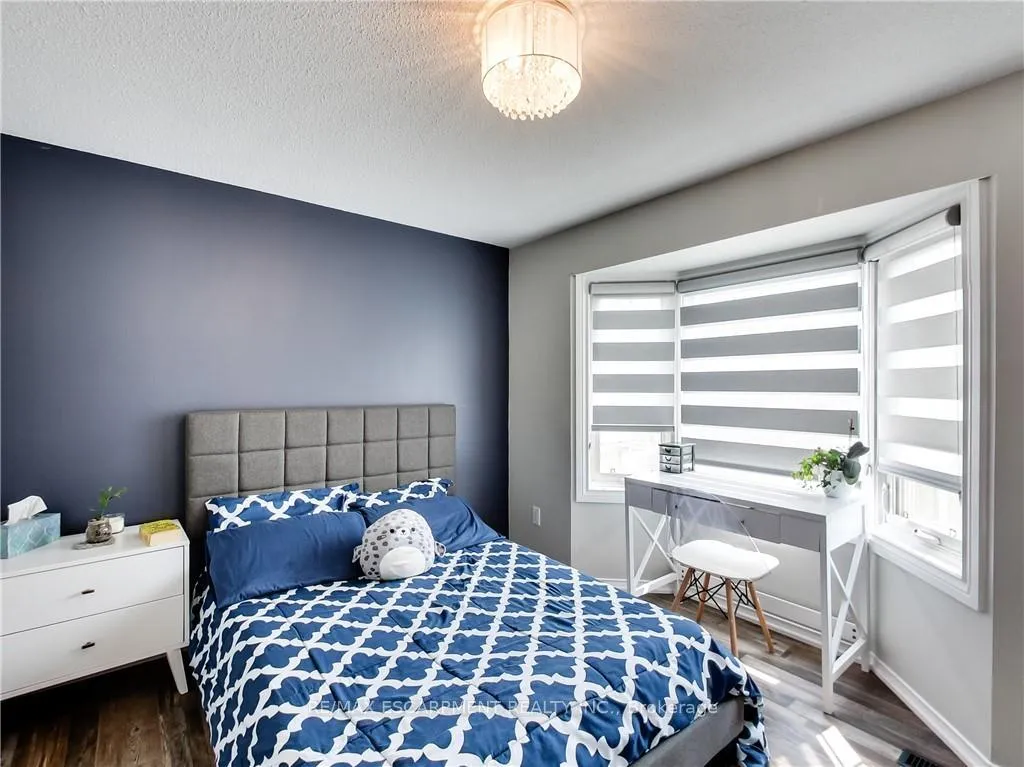 Photo 17 of 22 Hedgelawn Drive, Grimsby, Grimsby East — HOMEH