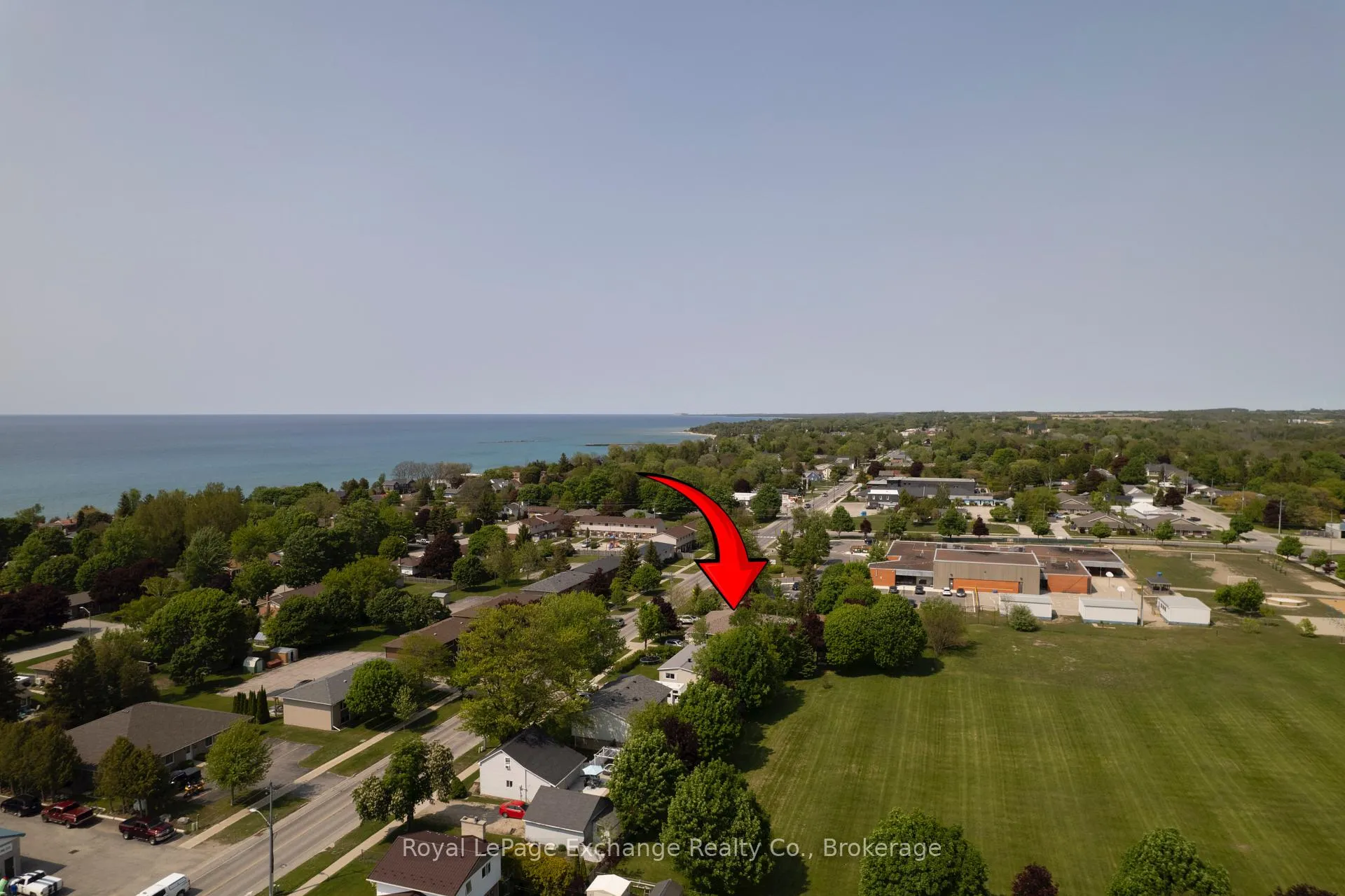 Photo 3 of 287 Queen Street, Kincardine — HOMEH