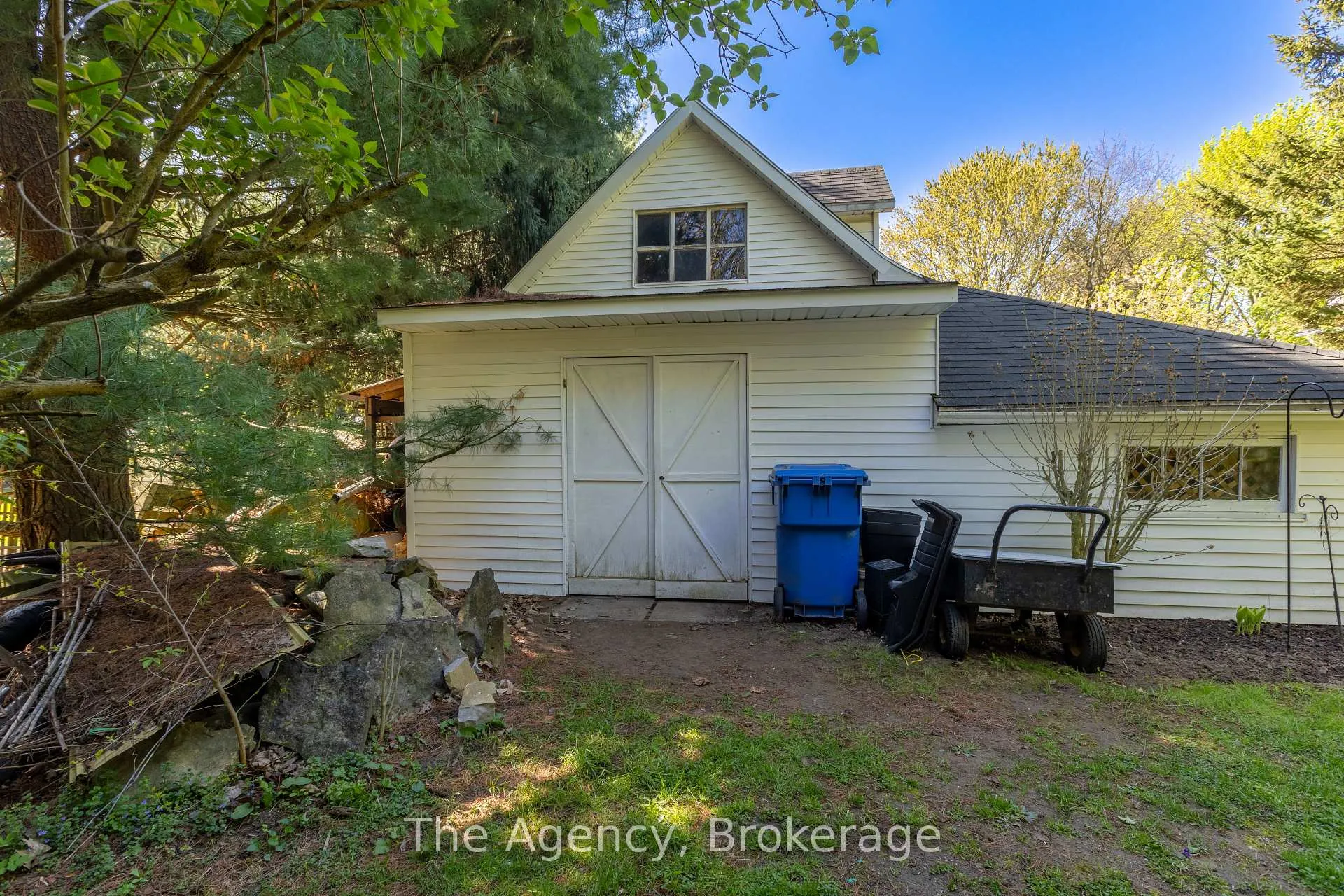 Photo 10 of 511 Canboro Road, Pelham, Fenwick — HOMEH