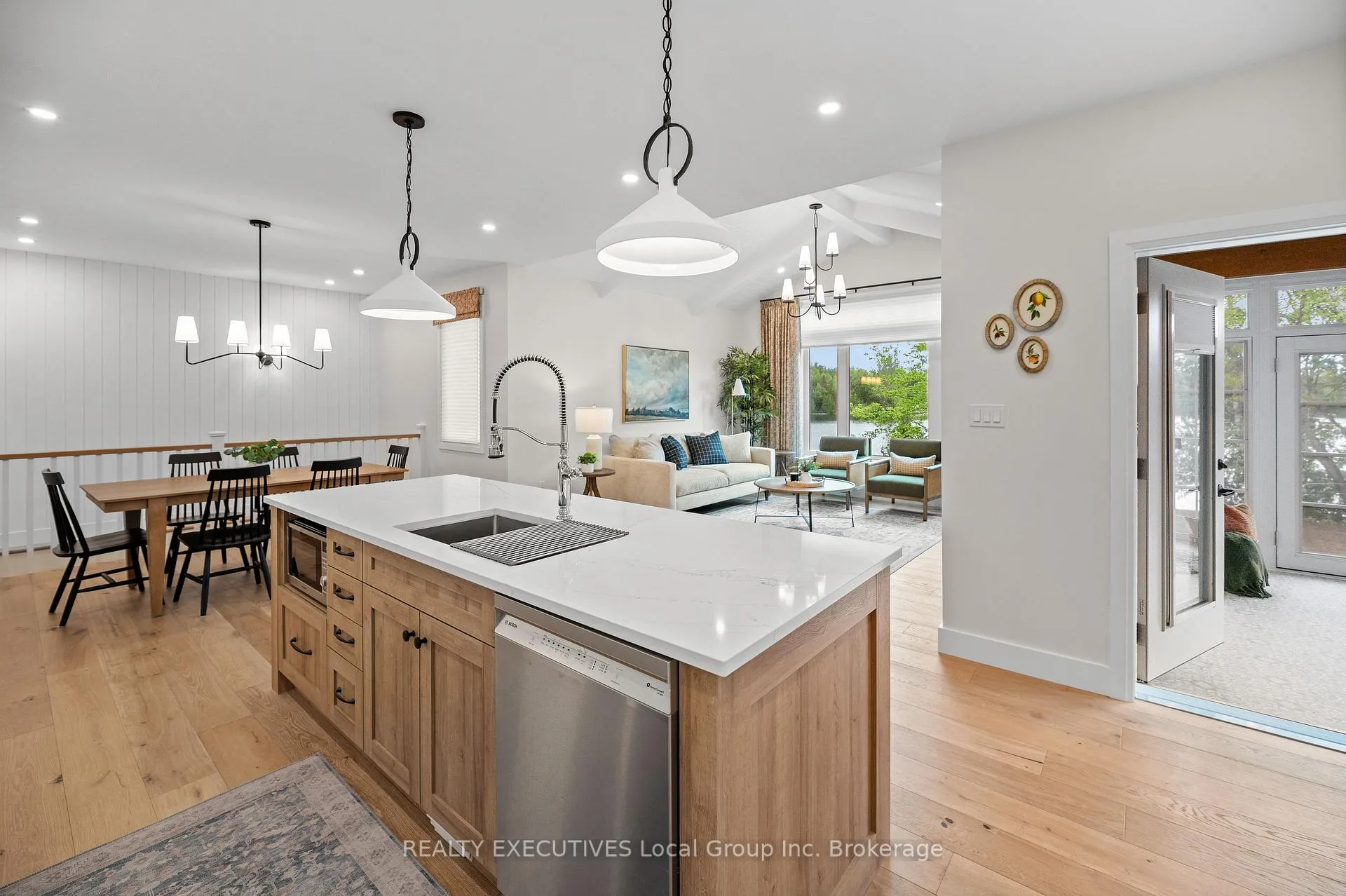Photo 7 of 1108 Evansville Drive, West Nipissing, Sturgeon Falls — HOMEH