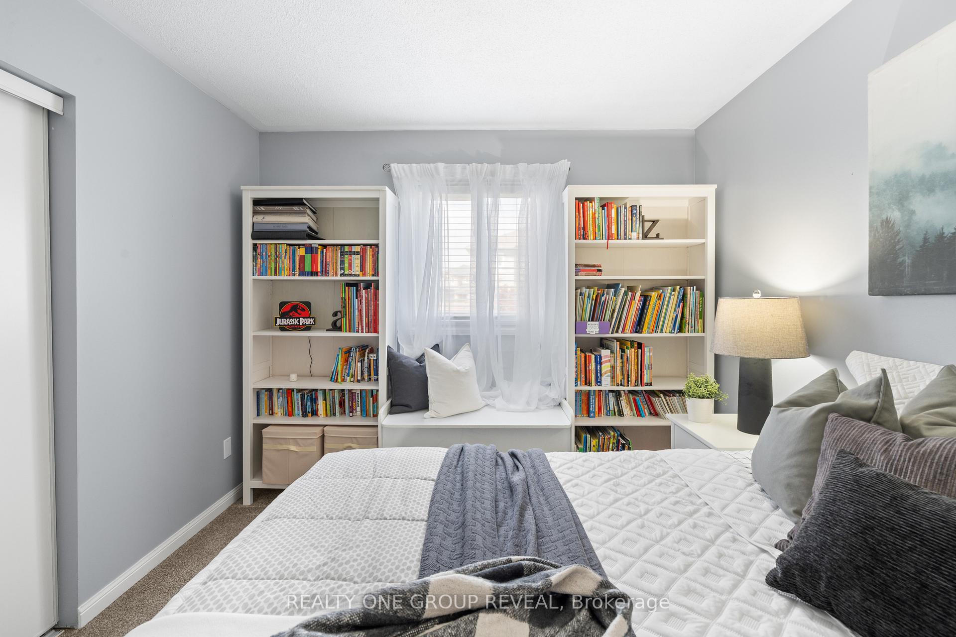 Photo 11 of 49 Hammond Street, Clarington, Bowmanville — HOMEH
