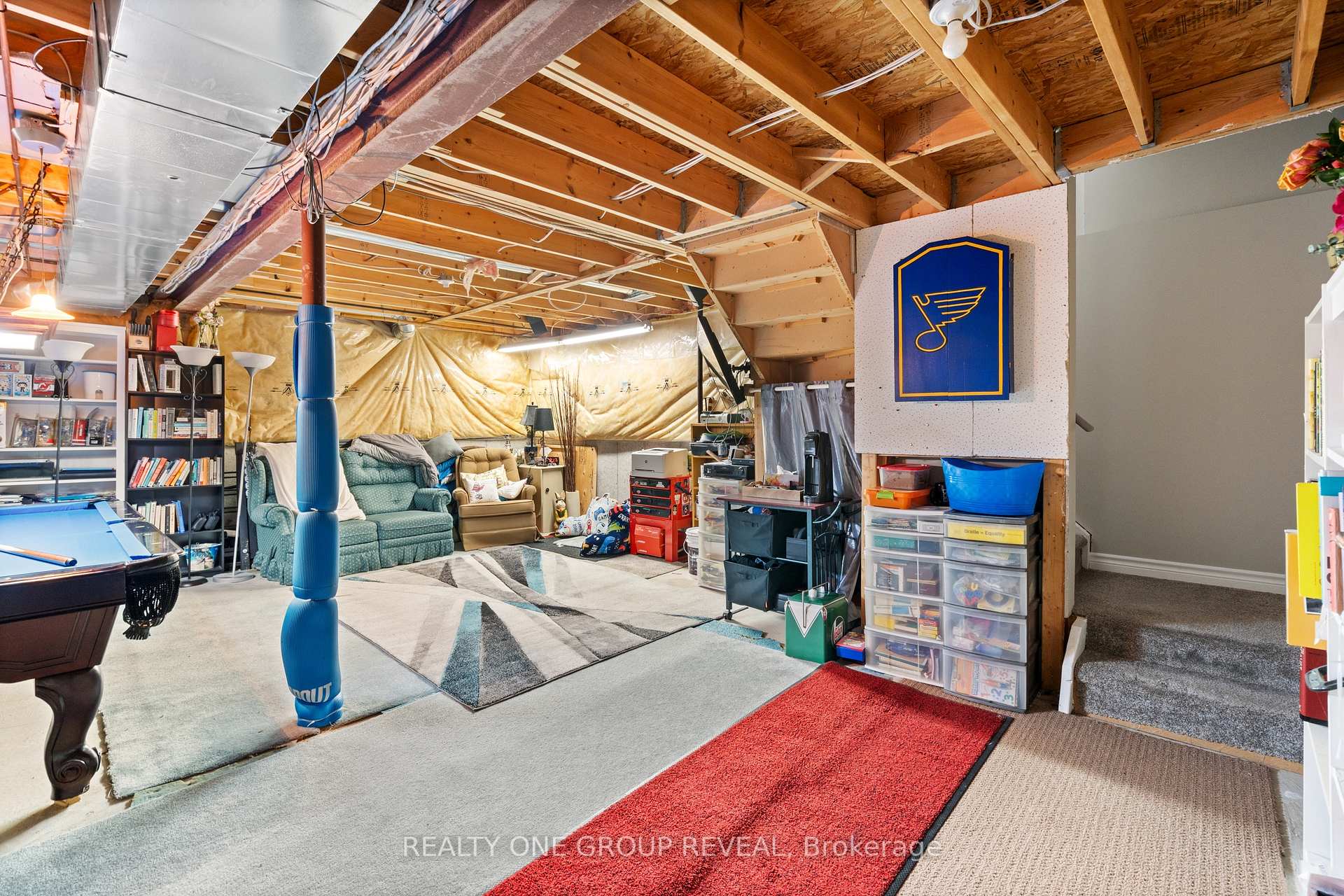 Photo 14 of 49 Hammond Street, Clarington, Bowmanville — HOMEH