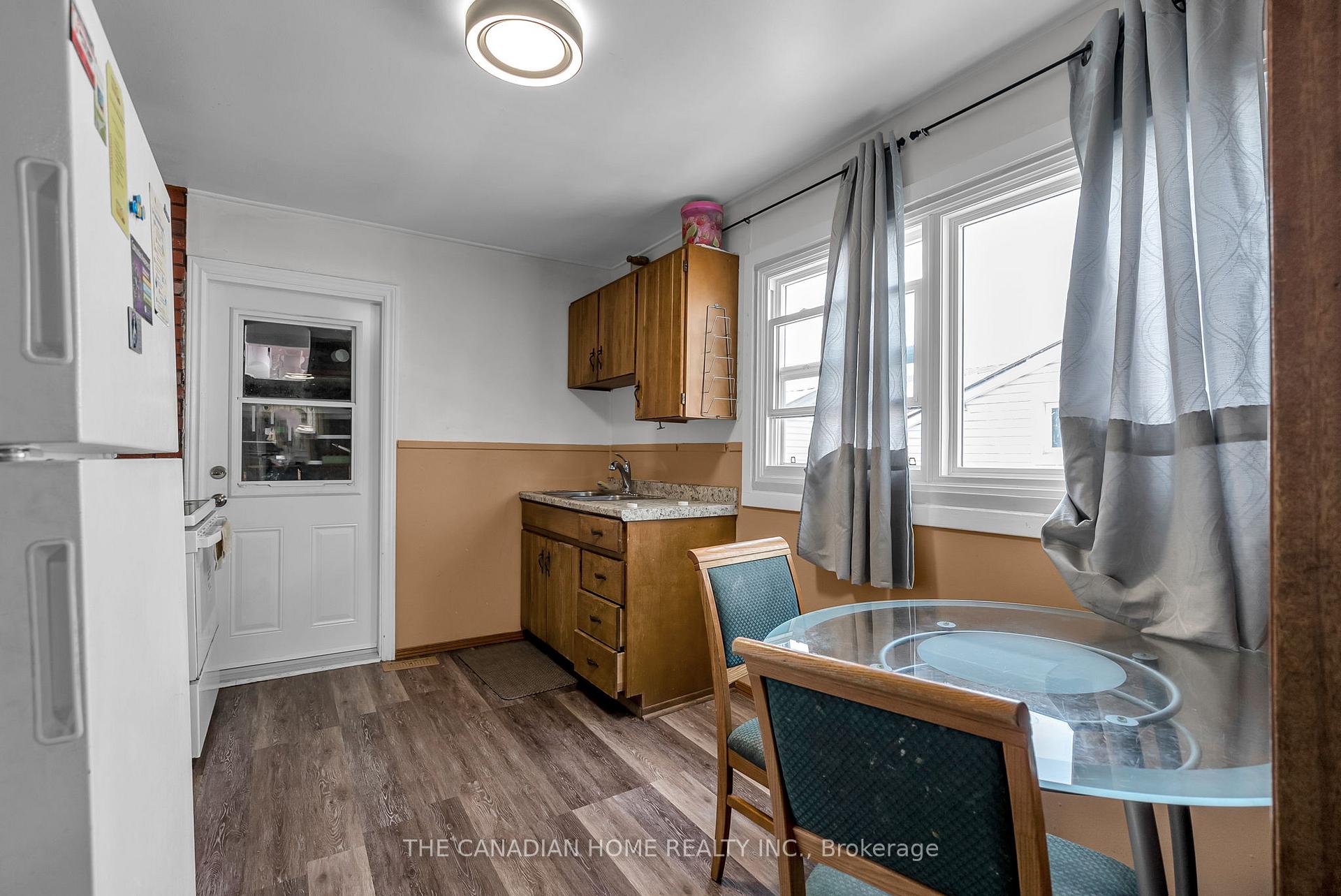 Photo 10 of 78 Vimy Avenue, Cornwall — HOMEH