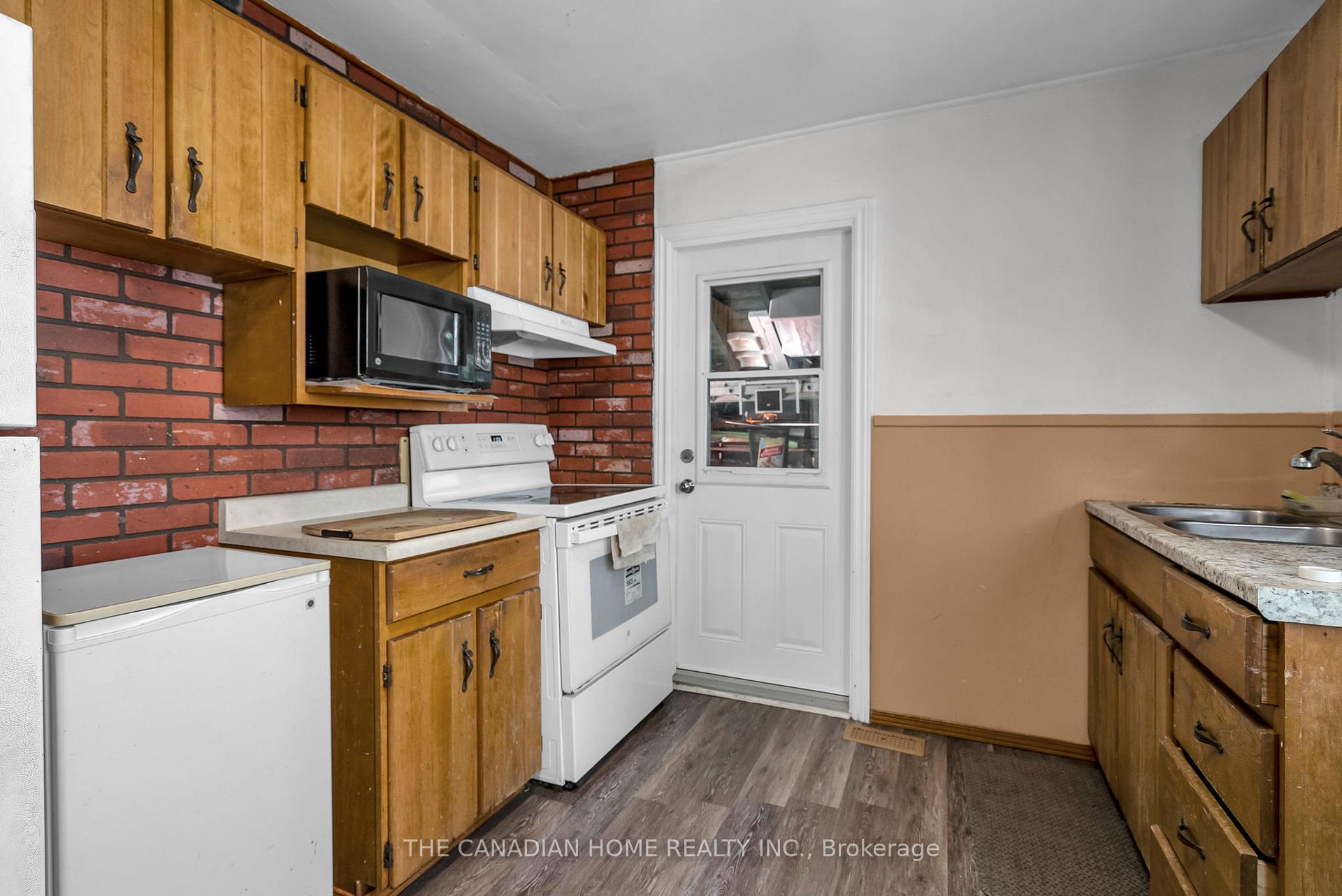 Photo 11 of 78 Vimy Avenue, Cornwall — HOMEH