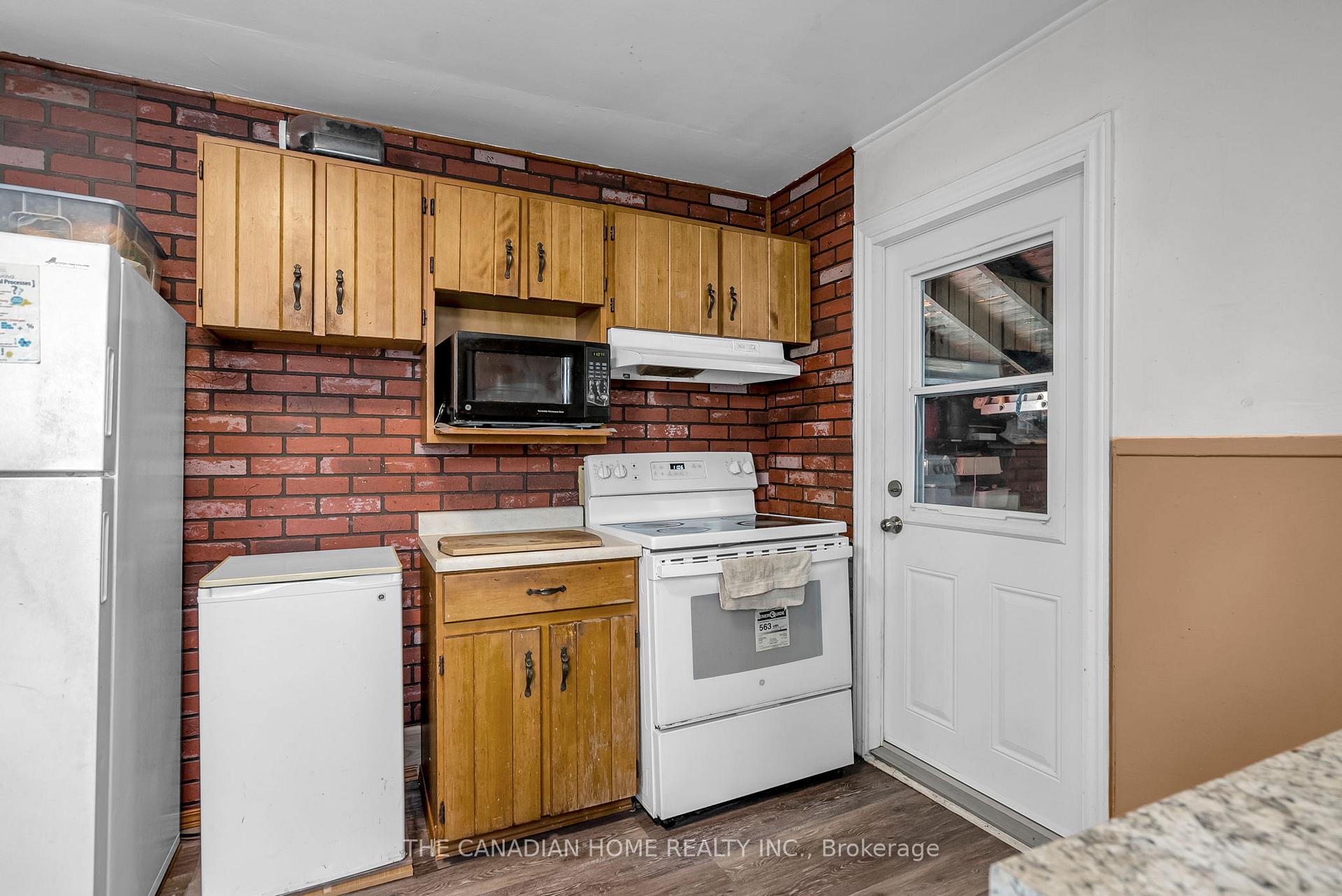 Photo 12 of 78 Vimy Avenue, Cornwall — HOMEH