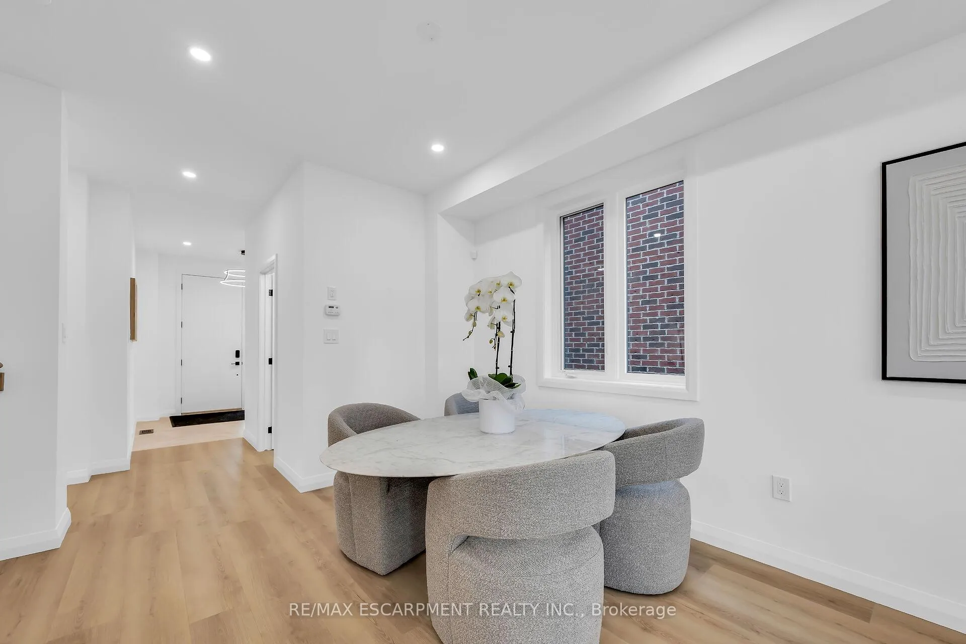 Photo 5 of 31 Kingfisher Drive, Hamilton, Jerome — HOMEH
