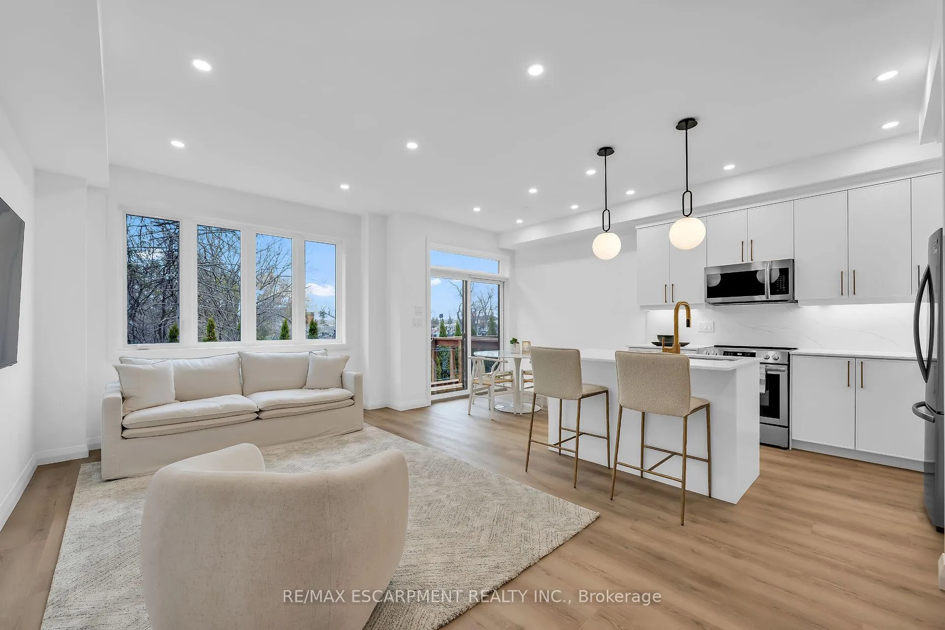 Photo 7 of 31 Kingfisher Drive, Hamilton, Jerome — HOMEH