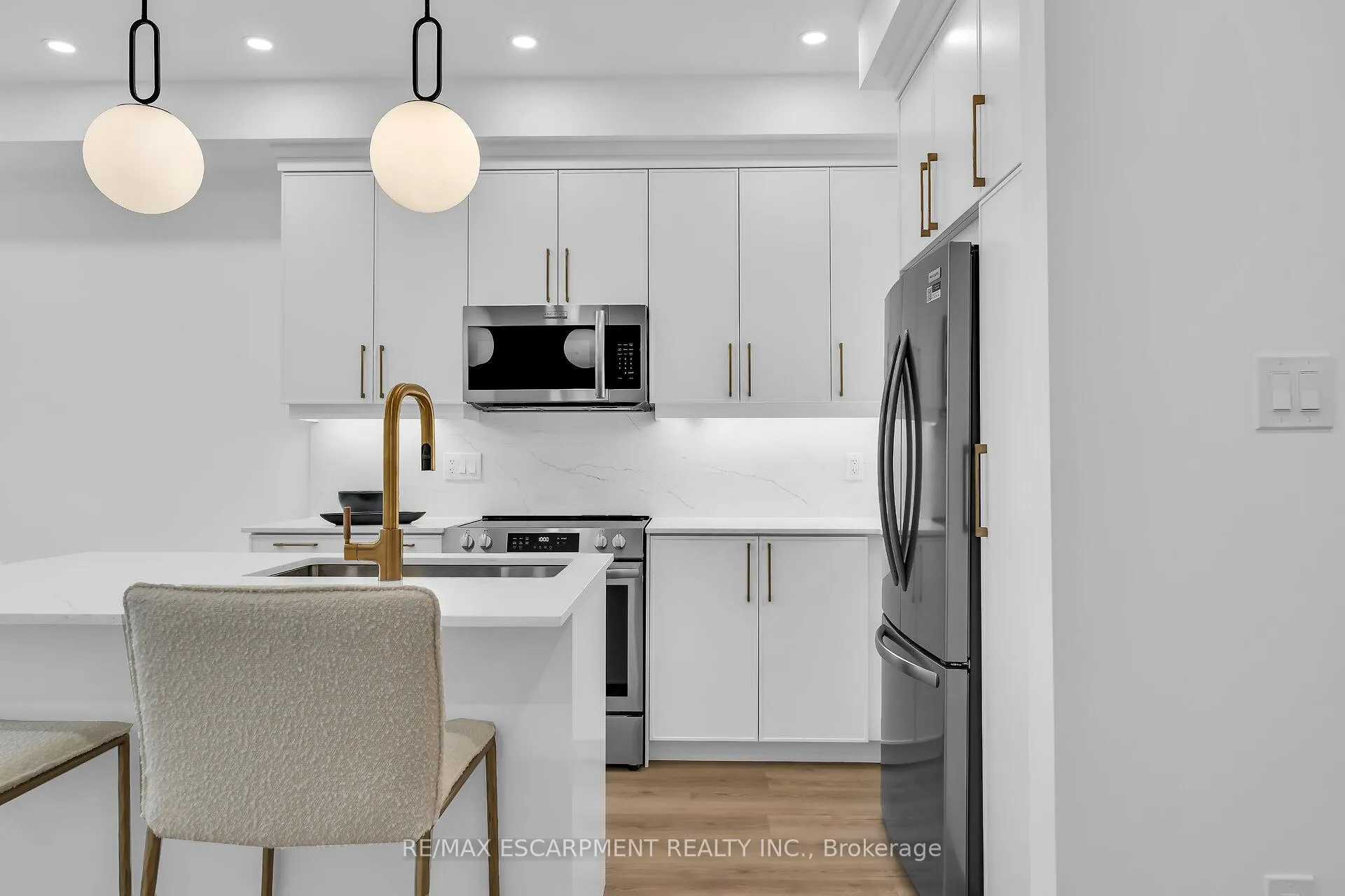 Photo 8 of 31 Kingfisher Drive, Hamilton, Jerome — HOMEH