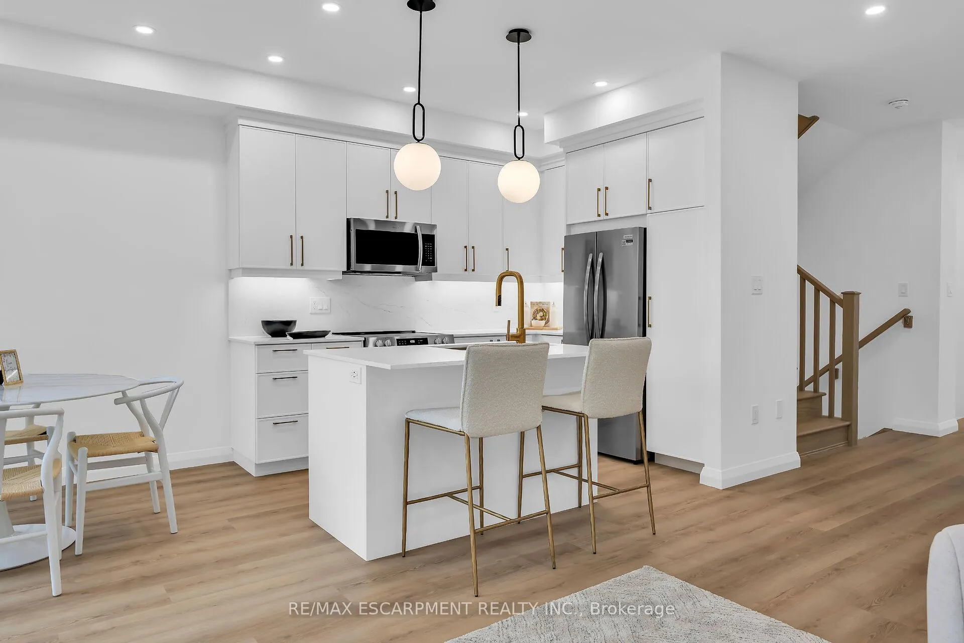Photo 9 of 31 Kingfisher Drive, Hamilton, Jerome — HOMEH