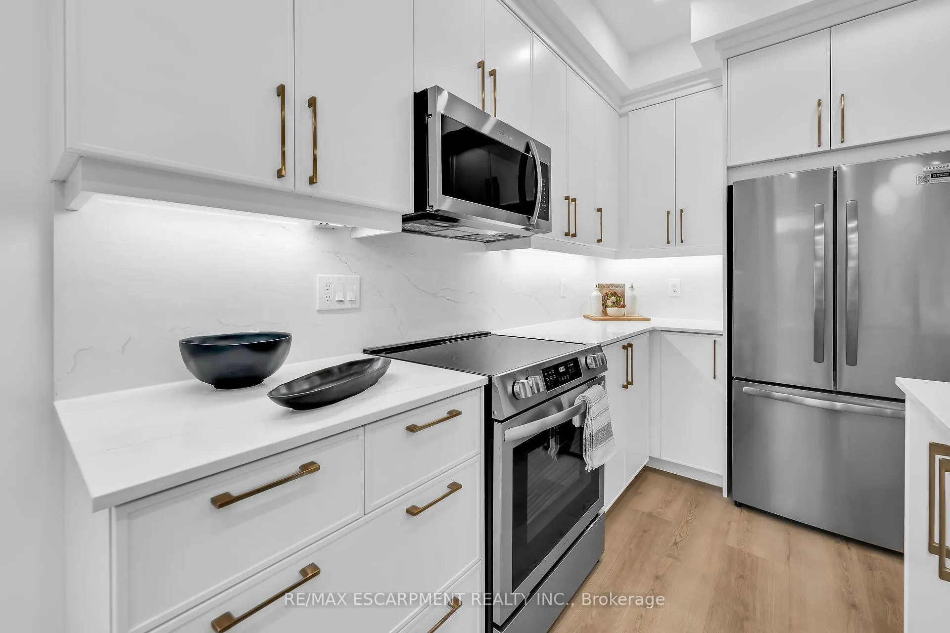 Photo 12 of 31 Kingfisher Drive, Hamilton, Jerome — HOMEH