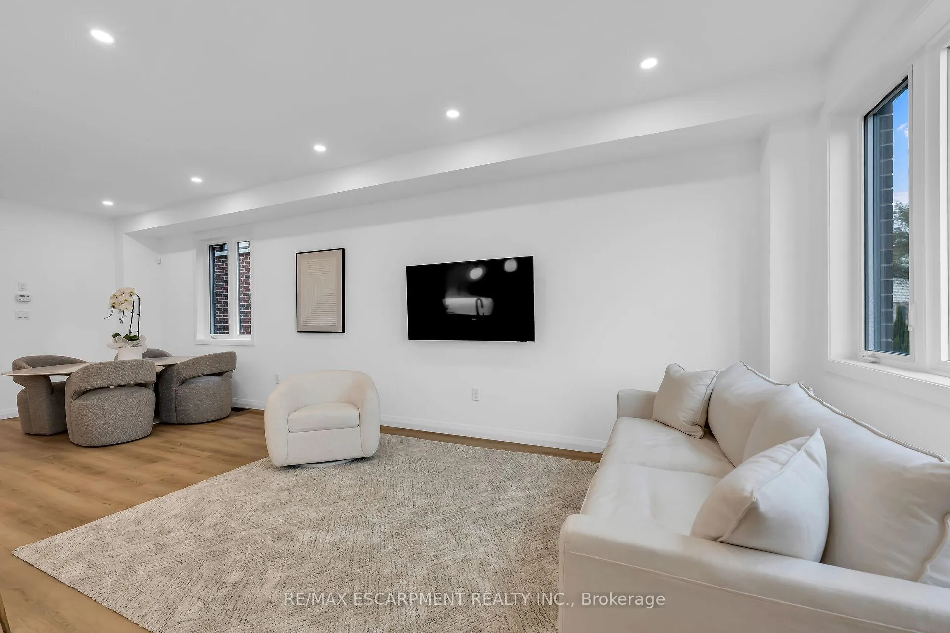 Photo 21 of 31 Kingfisher Drive, Hamilton, Jerome — HOMEH