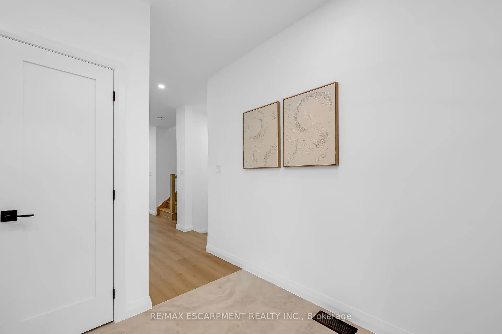 Photo 28 of 31 Kingfisher Drive, Hamilton, Jerome — HOMEH