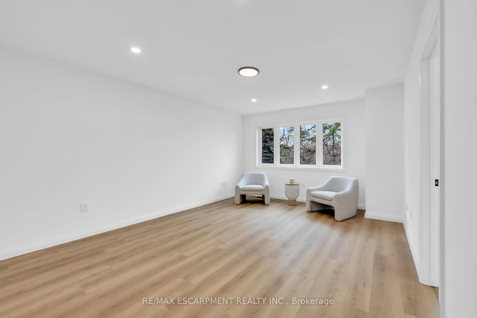 Photo 30 of 31 Kingfisher Drive, Hamilton, Jerome — HOMEH
