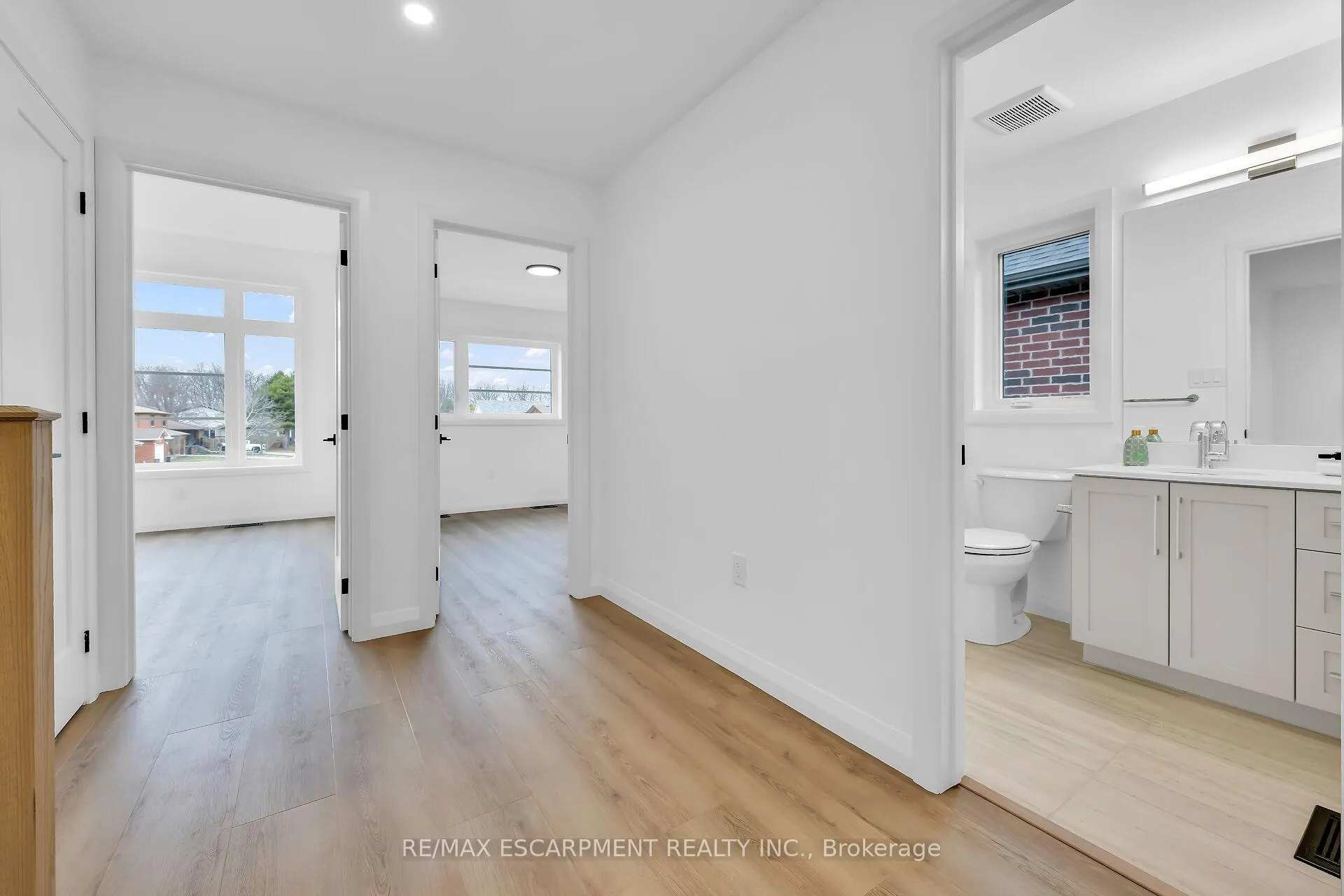 Photo 38 of 31 Kingfisher Drive, Hamilton, Jerome — HOMEH
