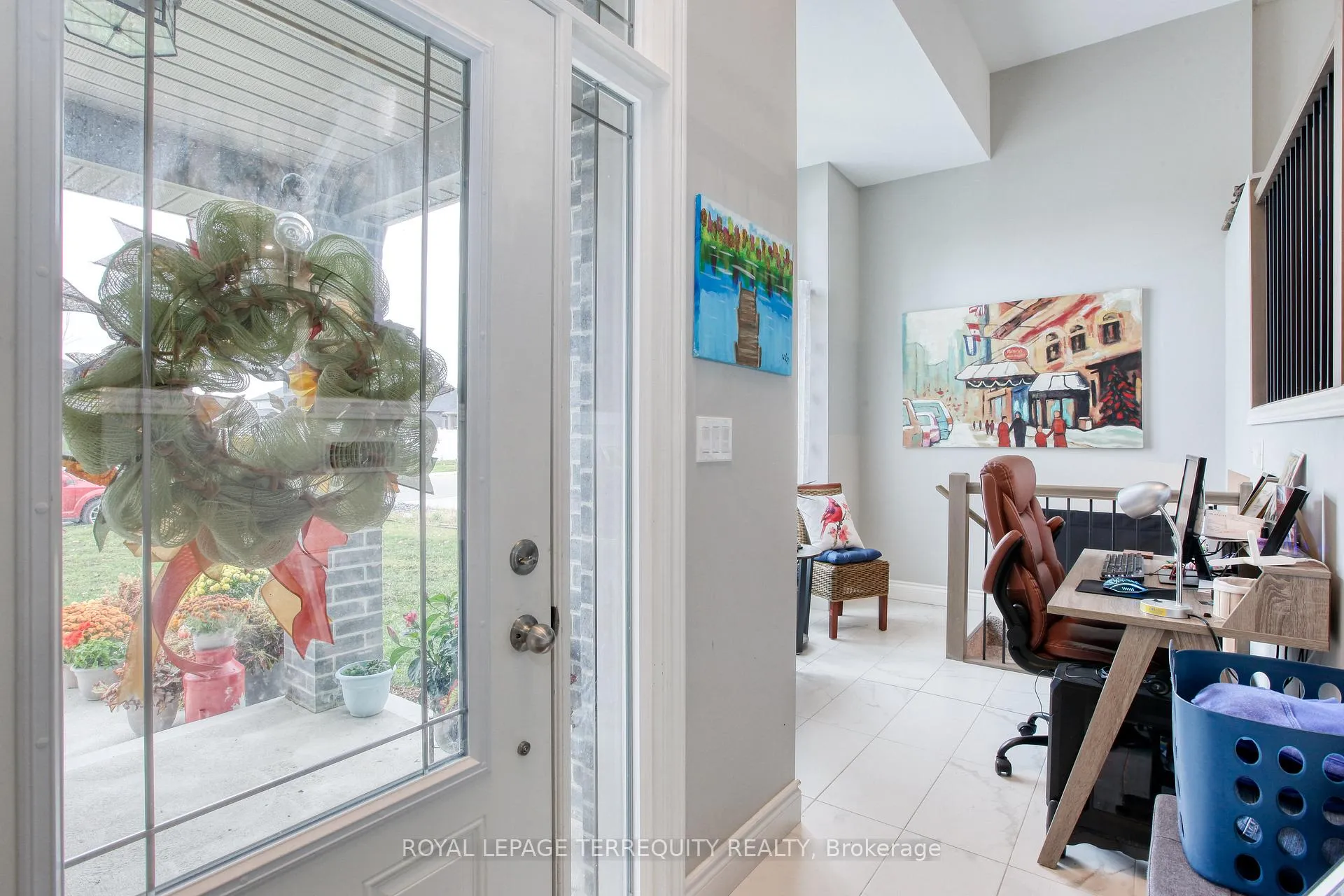 Photo 2 of 172 Lambert Street, Amherstburg — HOMEH