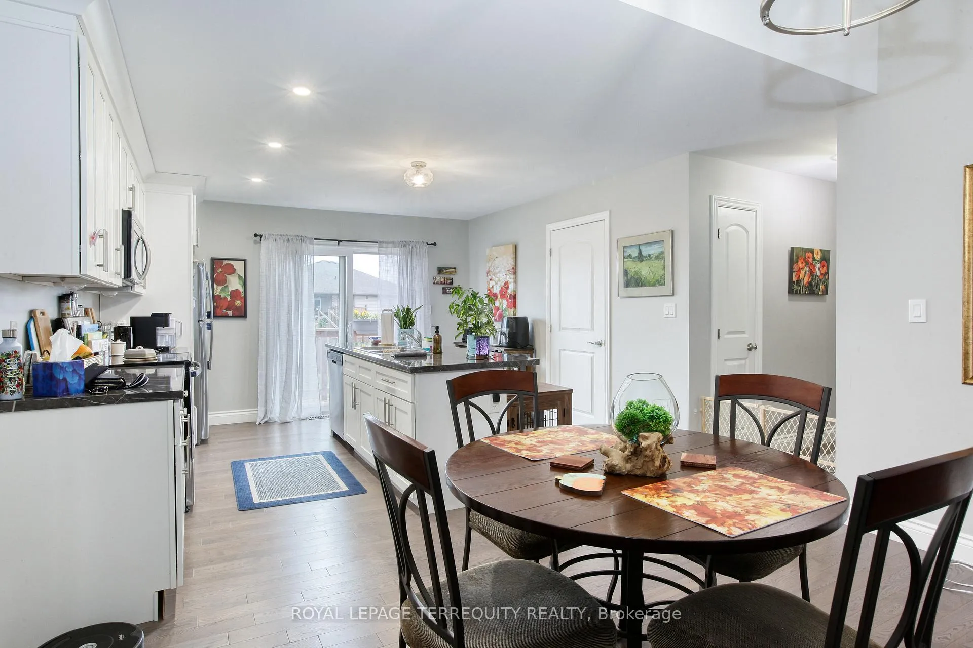 Photo 8 of 172 Lambert Street, Amherstburg — HOMEH