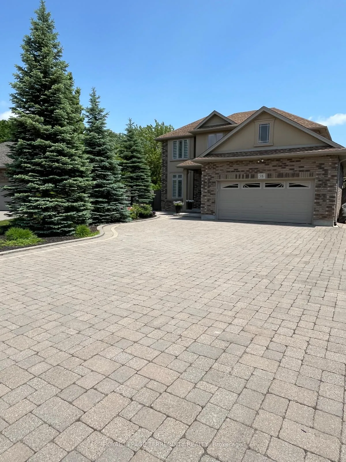 Photo 1 of 98 Michael Drive, Welland, Prince Charles — HOMEH