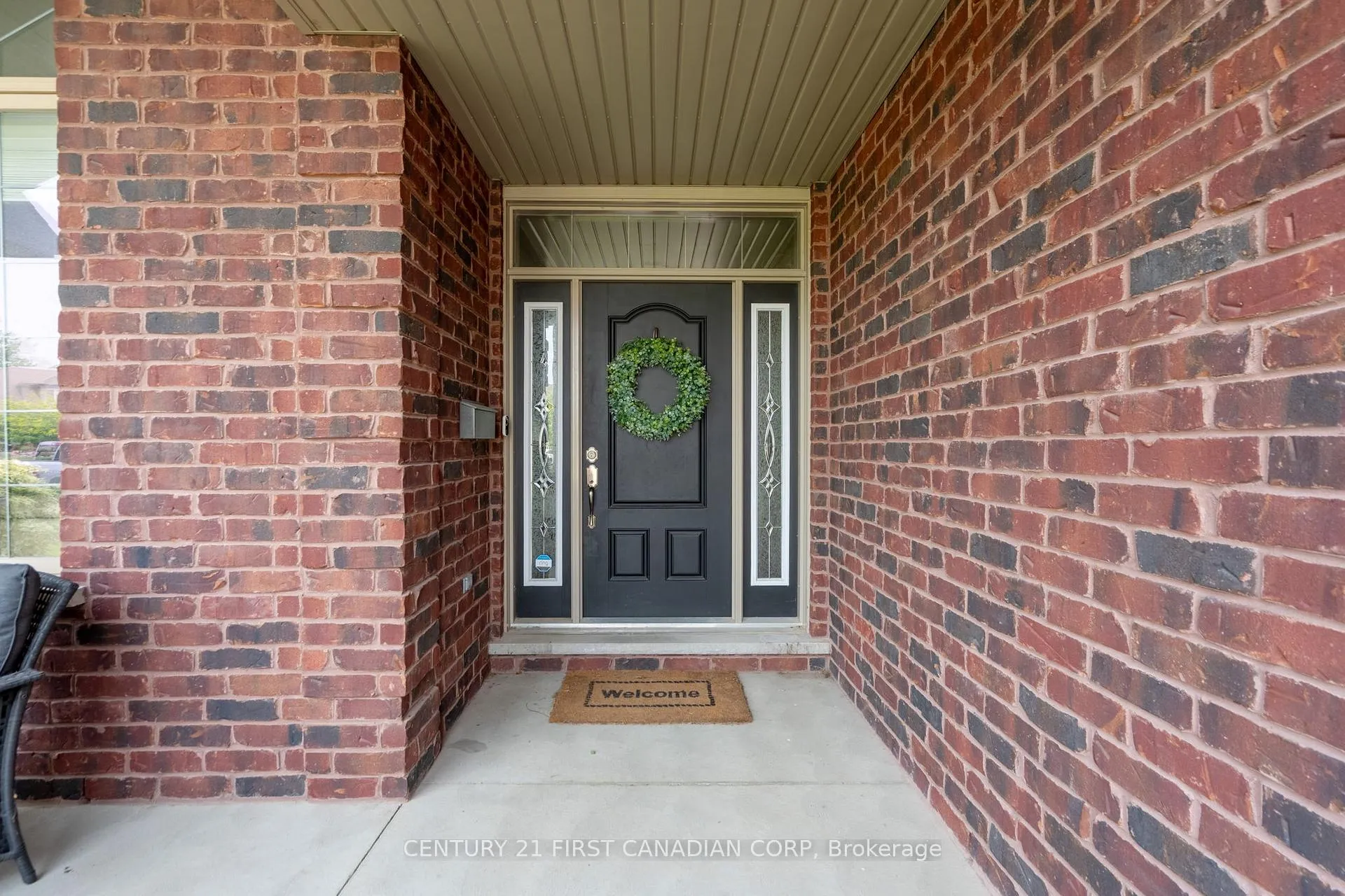Photo 4 of 378 MacDonald Street, Strathroy-Caradoc, NE — HOMEH