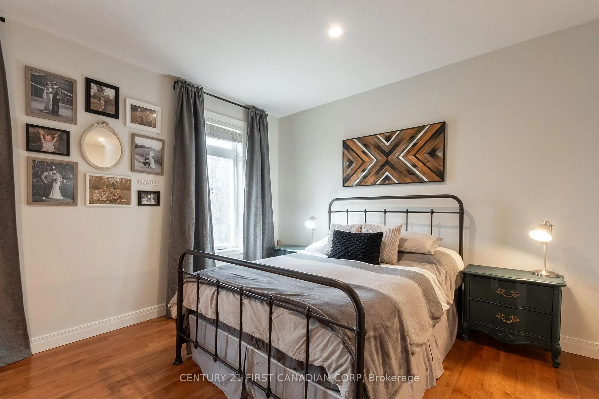Photo 21 of 378 MacDonald Street, Strathroy-Caradoc, NE — HOMEH