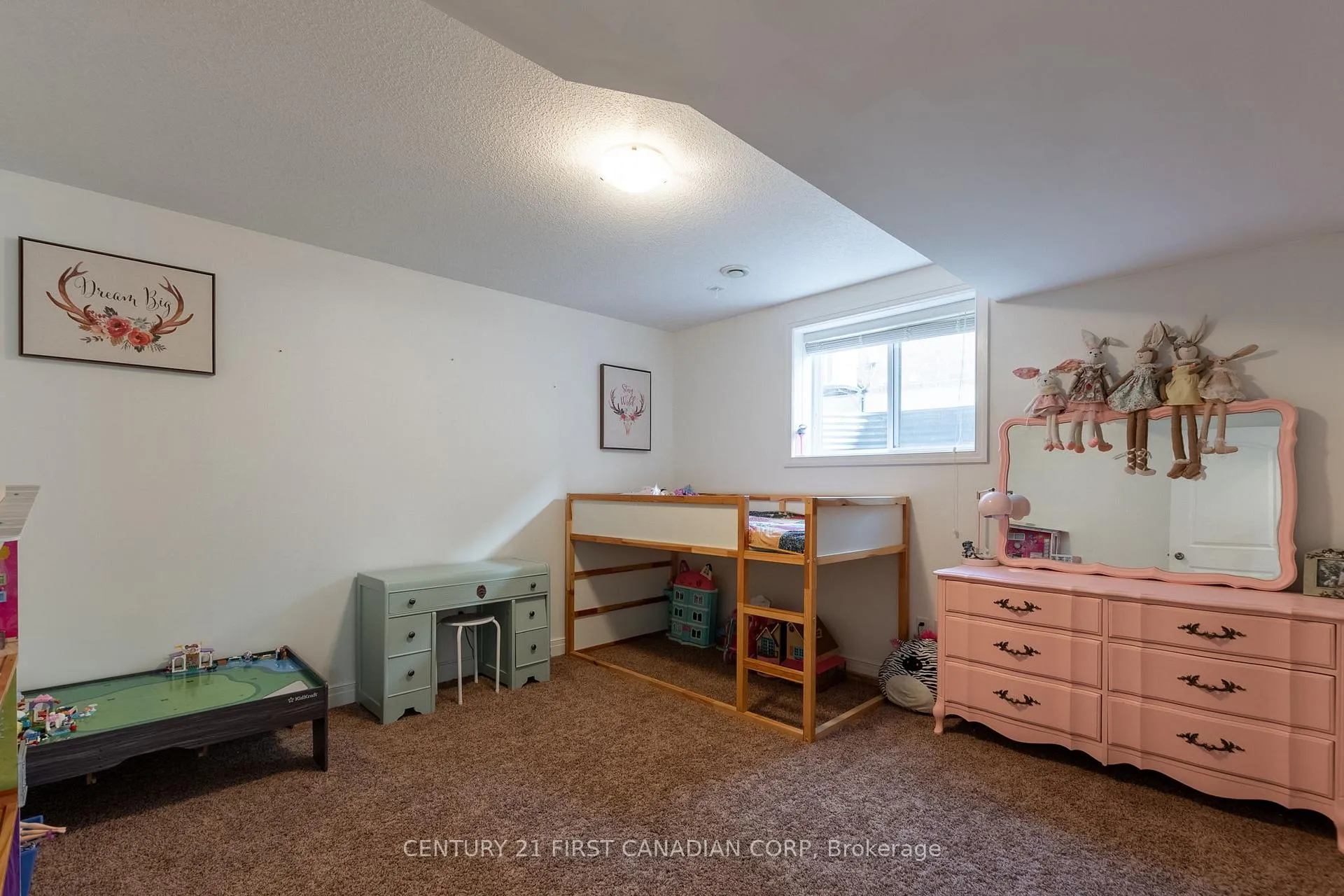Photo 35 of 378 MacDonald Street, Strathroy-Caradoc, NE — HOMEH