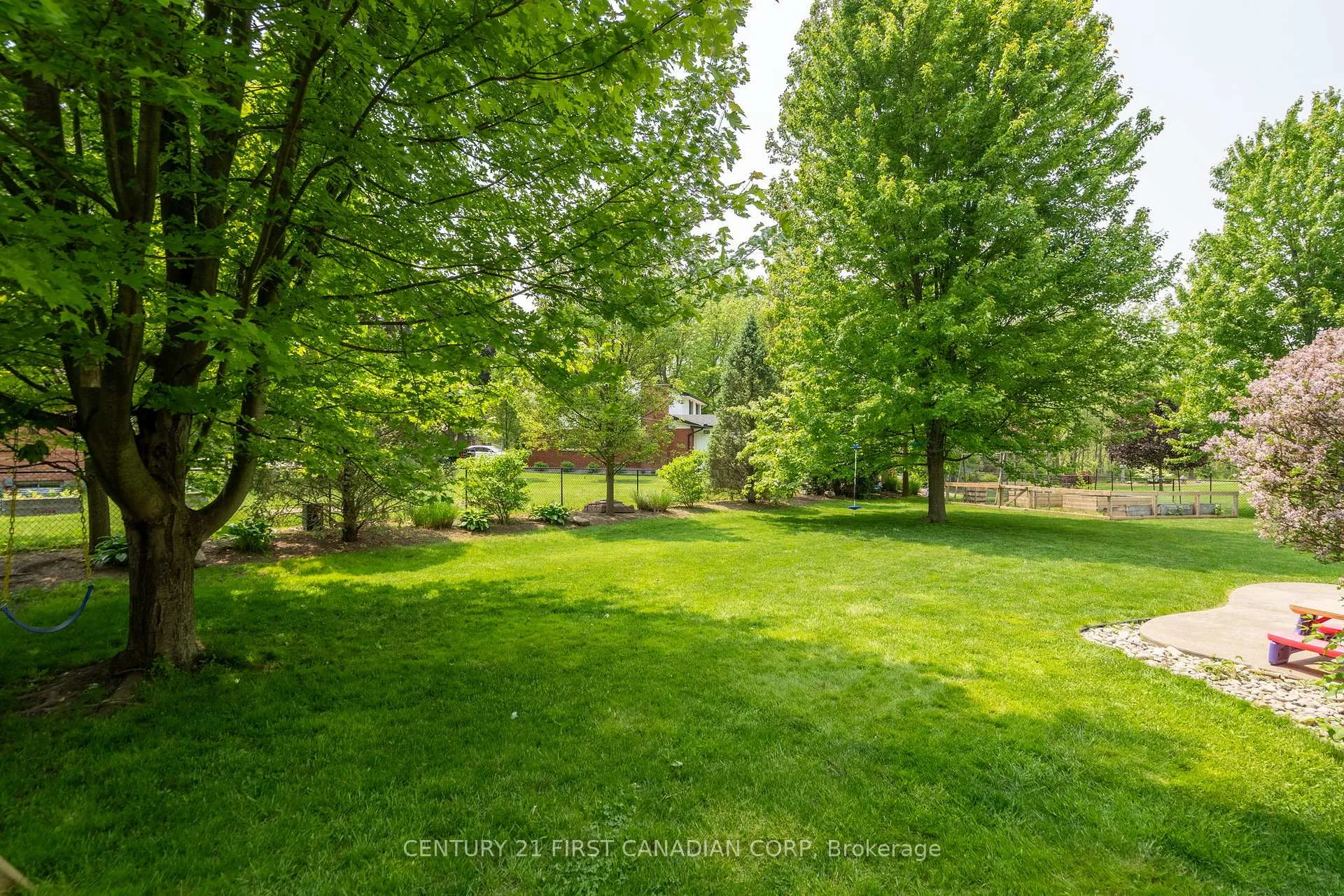 Photo 42 of 378 MacDonald Street, Strathroy-Caradoc, NE — HOMEH
