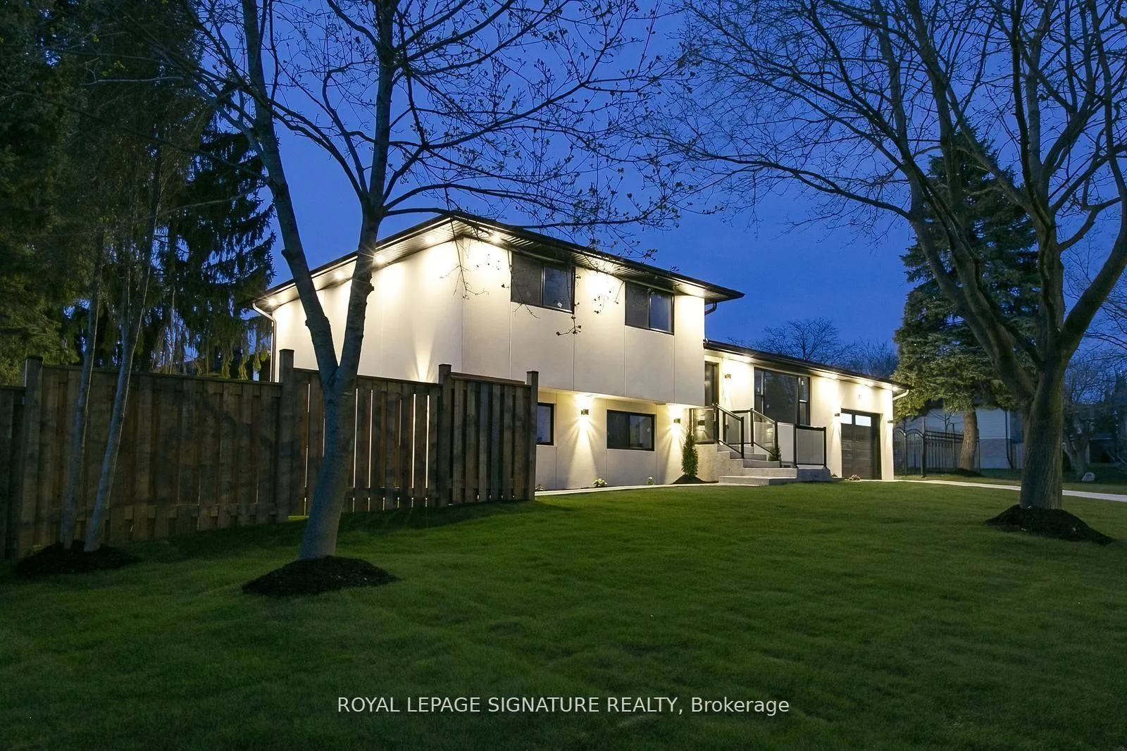 Photo 3 of 633 Green Meadow Crescent N, Waterloo, North Lakeshore — HOMEH