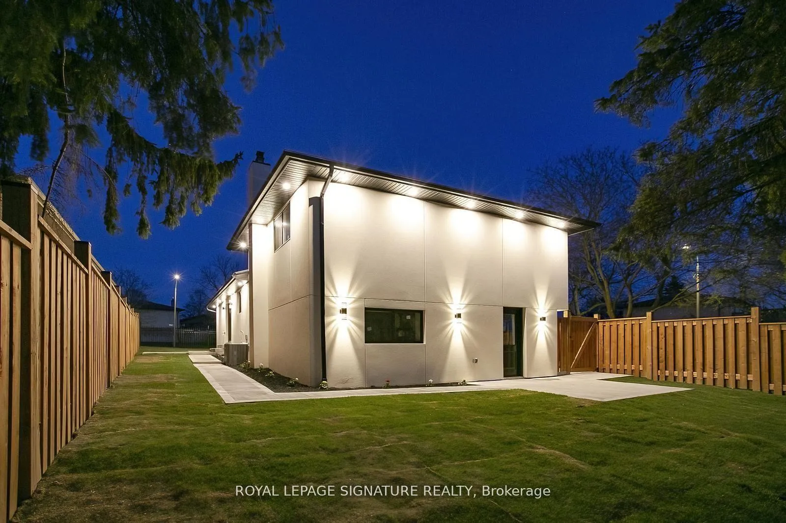 Photo 7 of 633 Green Meadow Crescent N, Waterloo, North Lakeshore — HOMEH